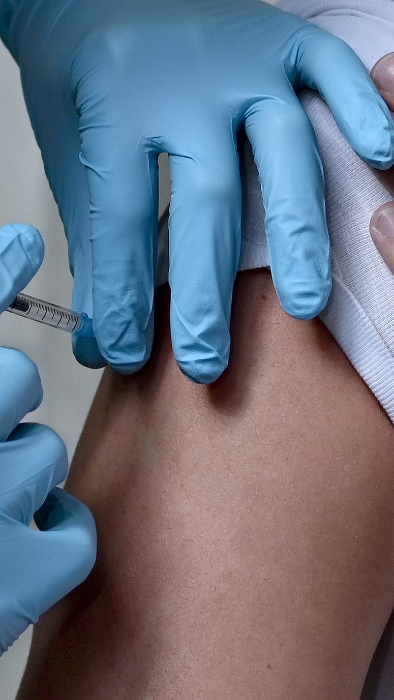 Forscher haben Hinweise auf die Ursache von Herzmuskelentündungen nach einer Corona-Impfung gefunden.