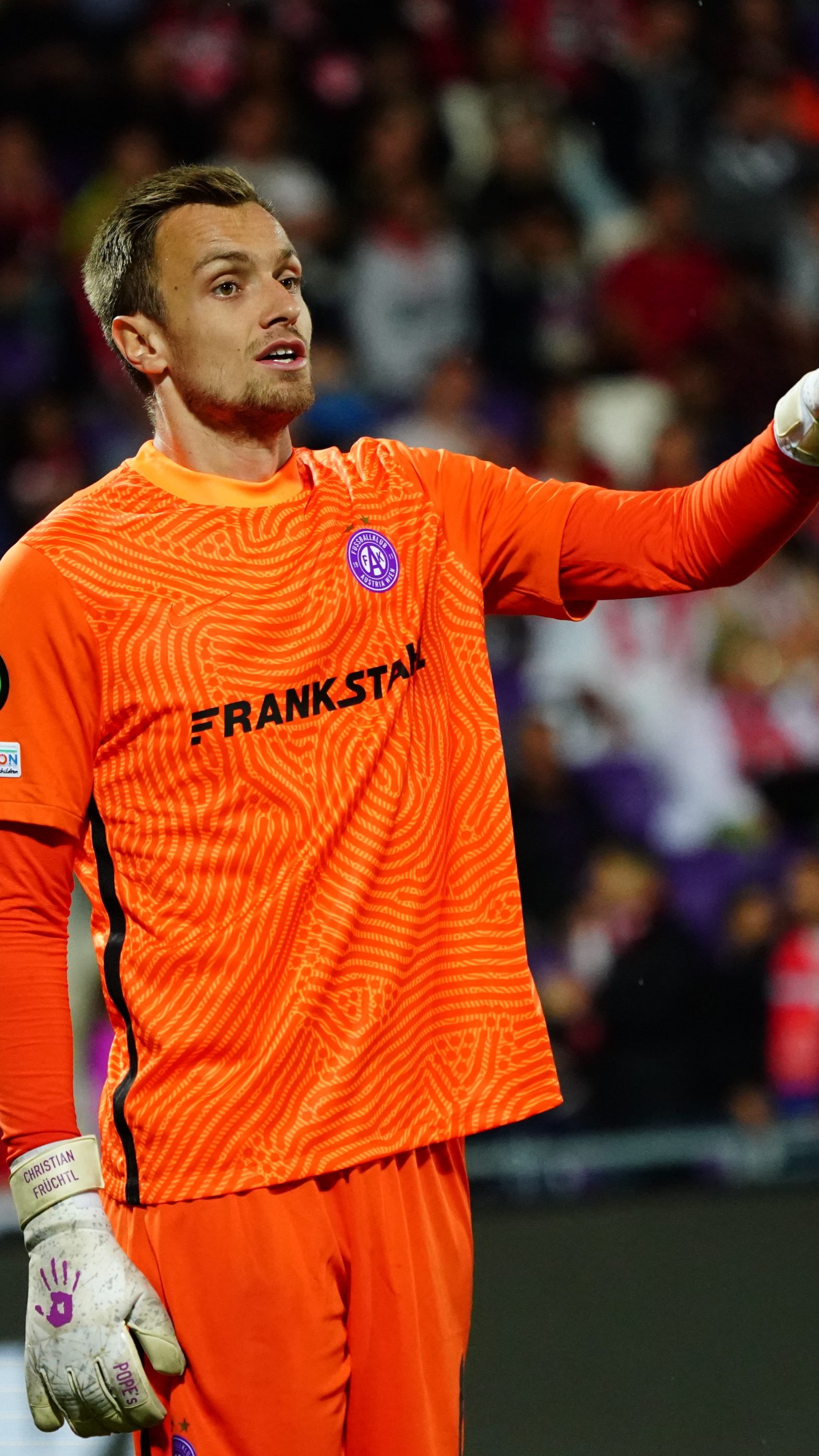 Austria Wiens Torwart Christian Früchtl würde gerne einmal Nachfolger von Manuel Neuer werden.