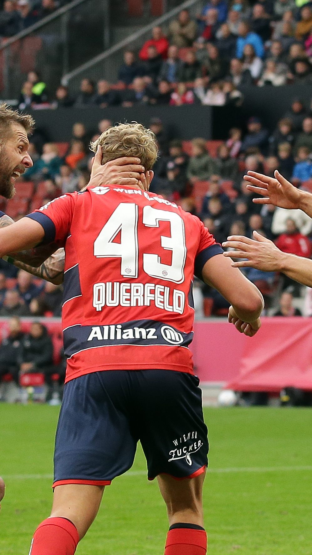 LIVE-Ticker zum Spiel WSG Tirol gegen Rapid Wien ab 17 Uhr.