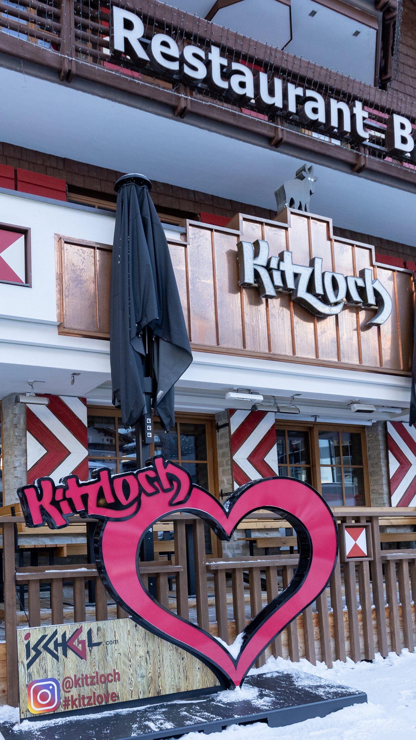 In der Causa Ischgl droht eine Klage gegen das Land Tirol.