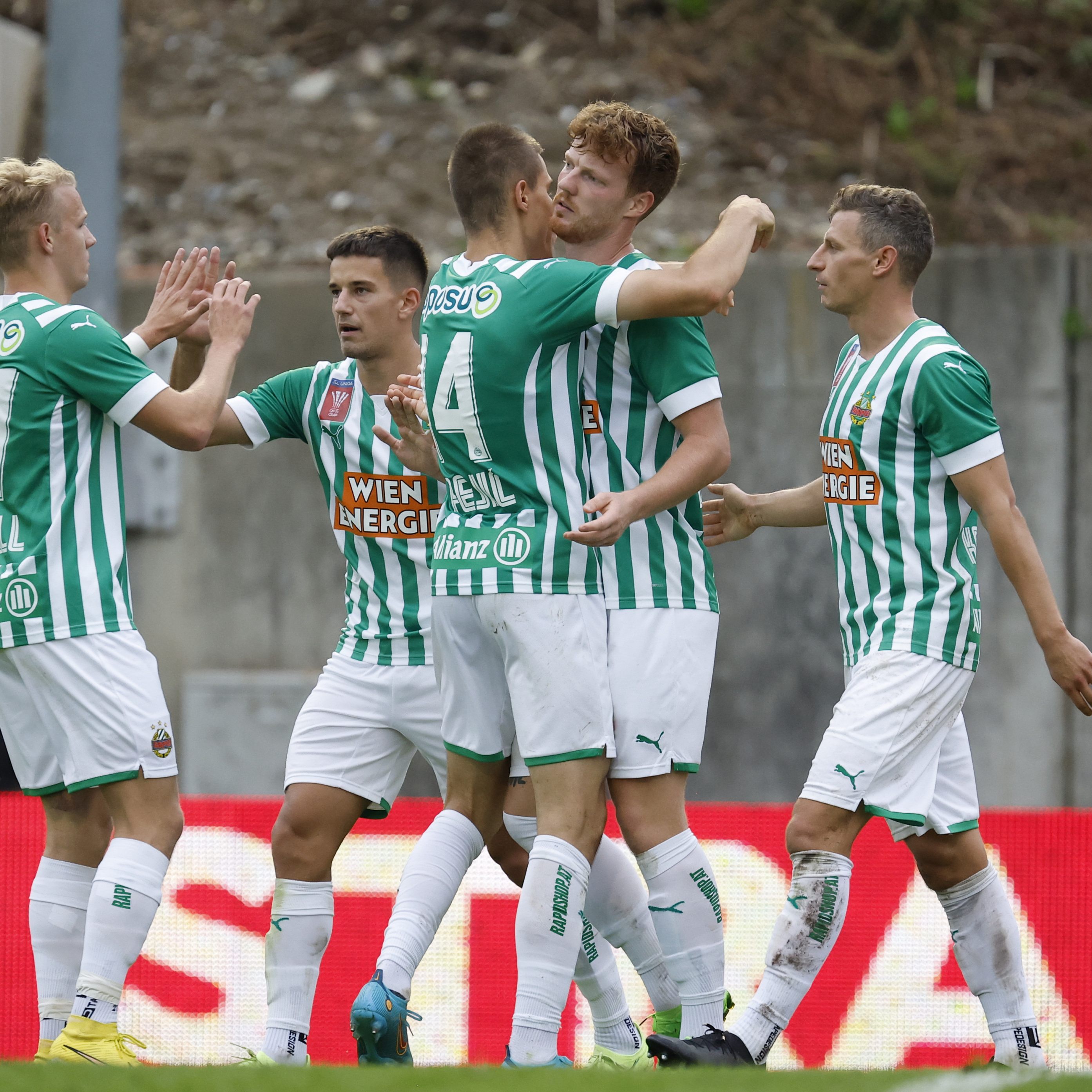 LIVE-Ticker zum Spiel SCR Altach gegen Rapid Wien ab 17 Uhr.