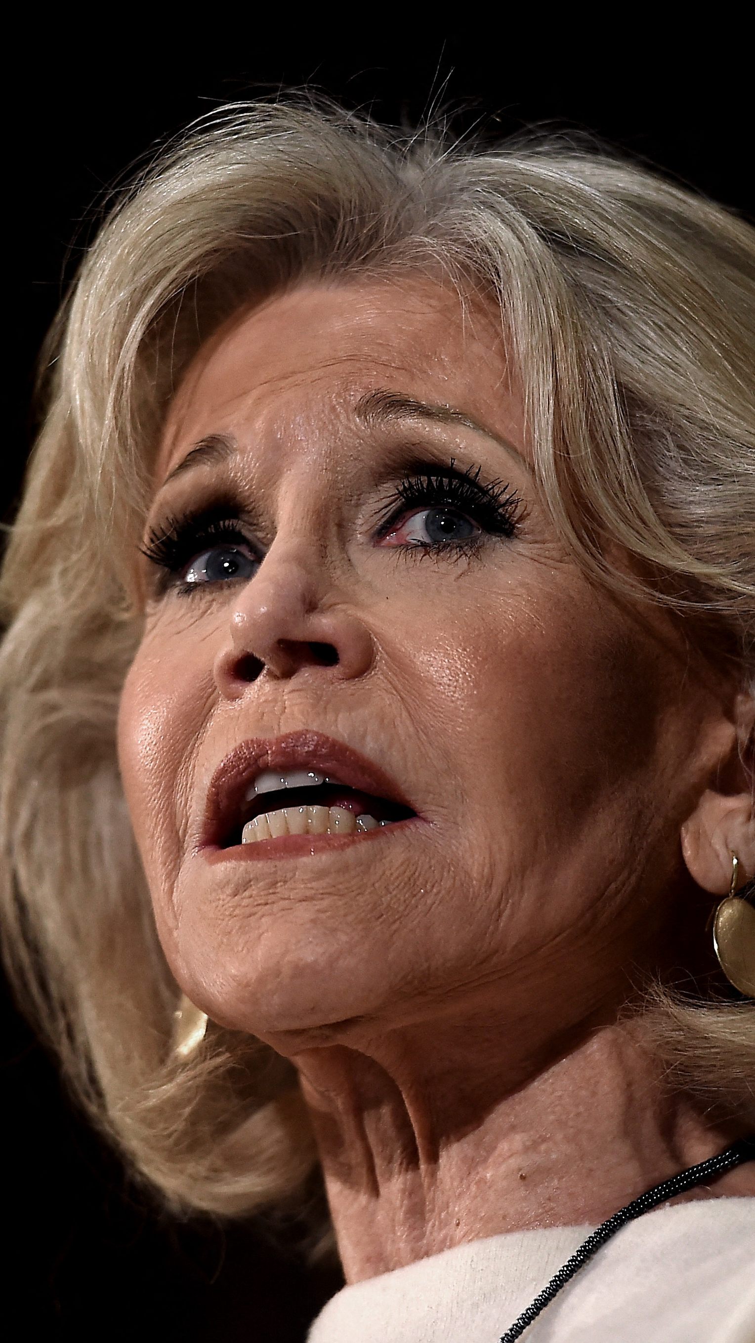Jane Fonda schockt mit einer Krebsdiagnose.