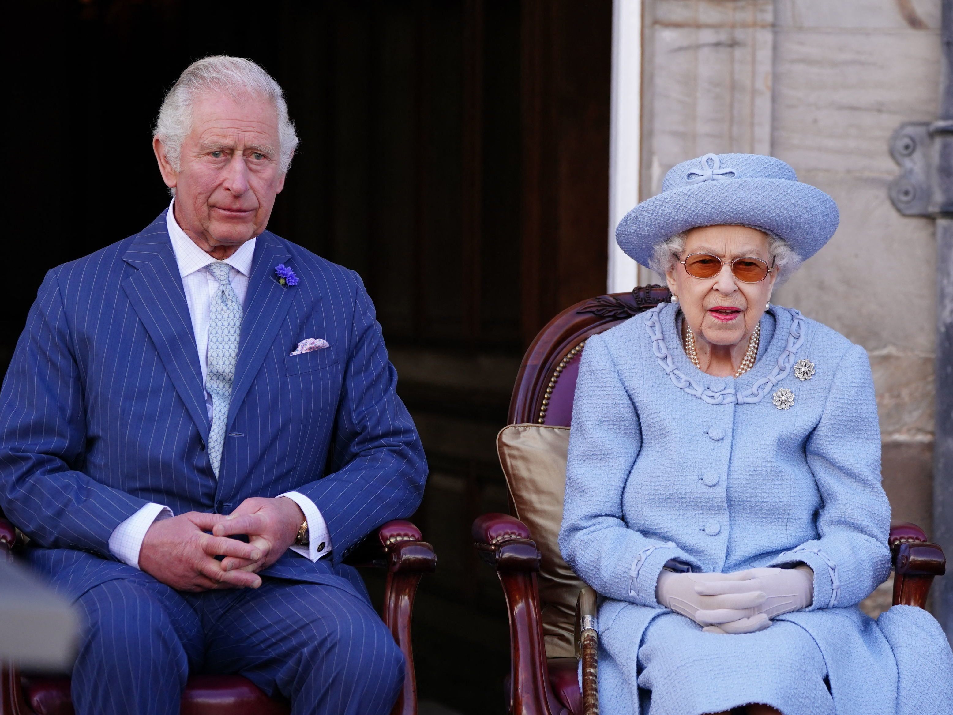 König Charles: Trauern zutiefst um Mutter