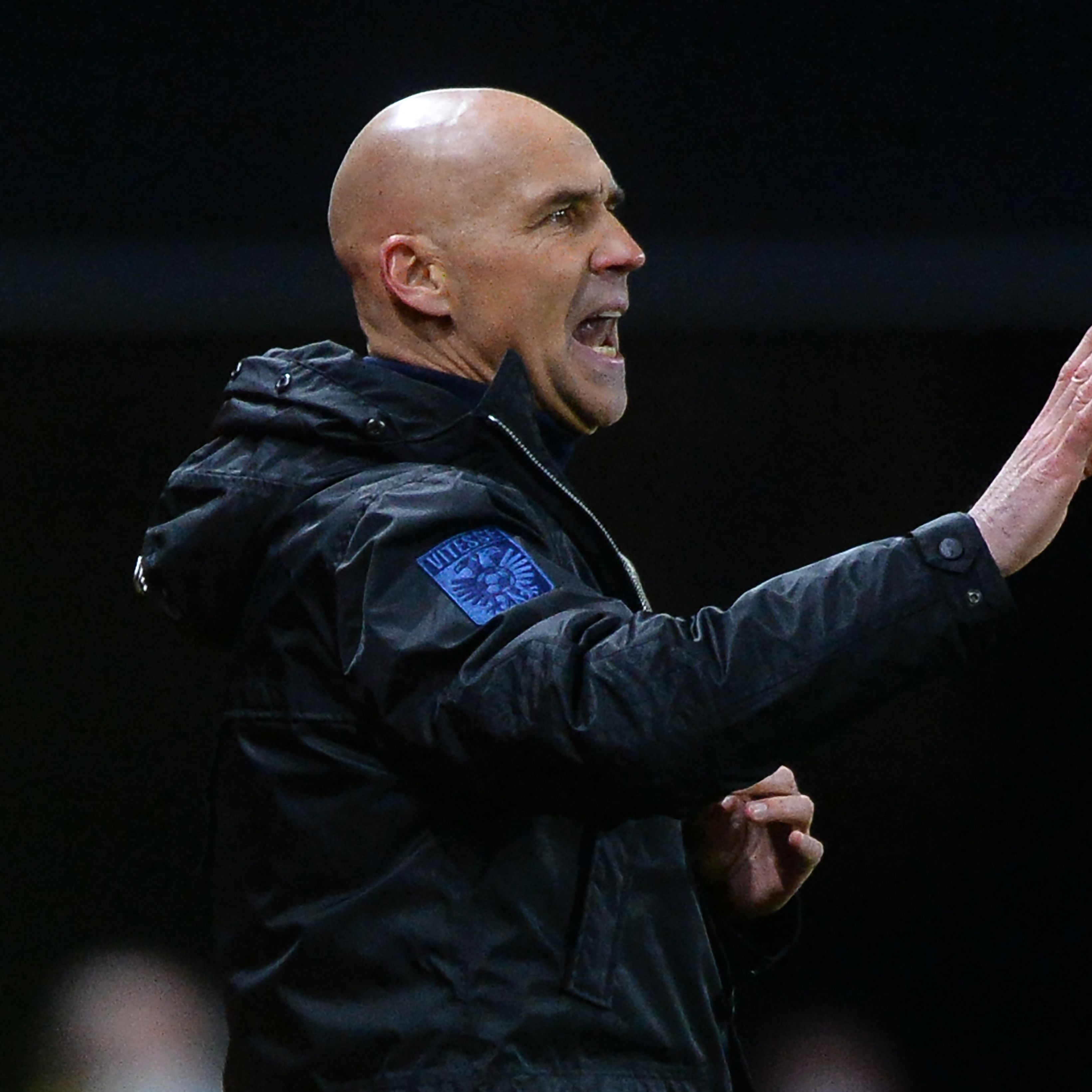 Letsch unterschrieb einen Vertrag bis 2024 bei Bochum.