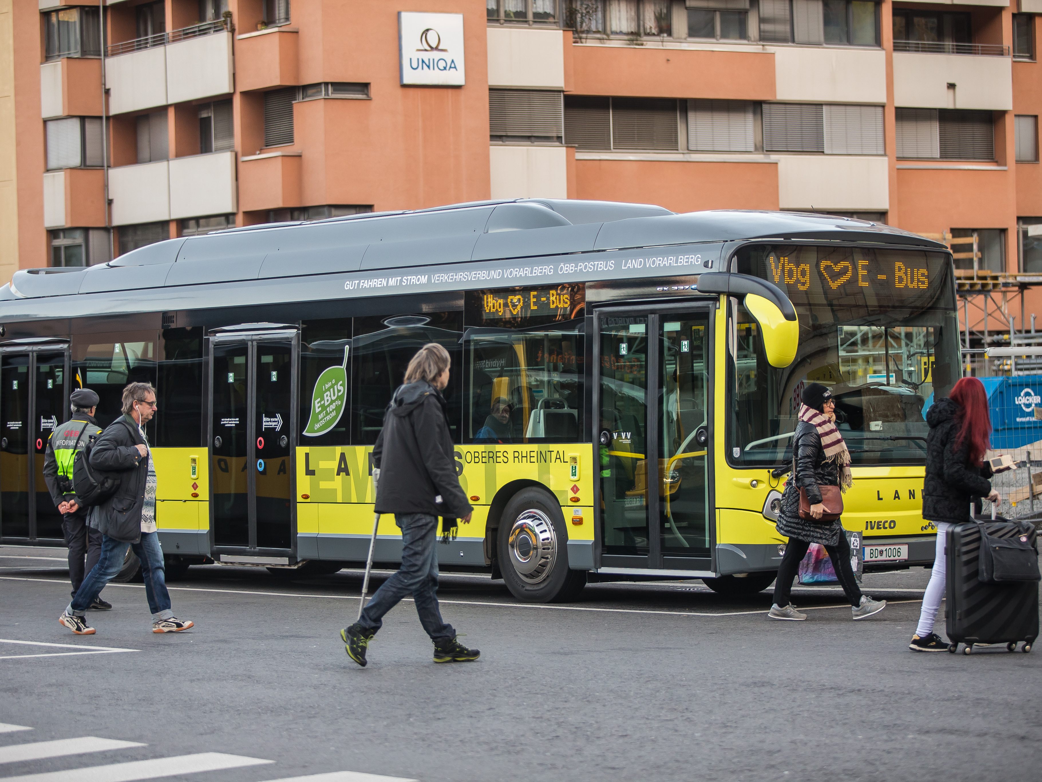 In den nächsten drei Jahren werden mit Bundesförderung 56 neue E-Busse angeschafft