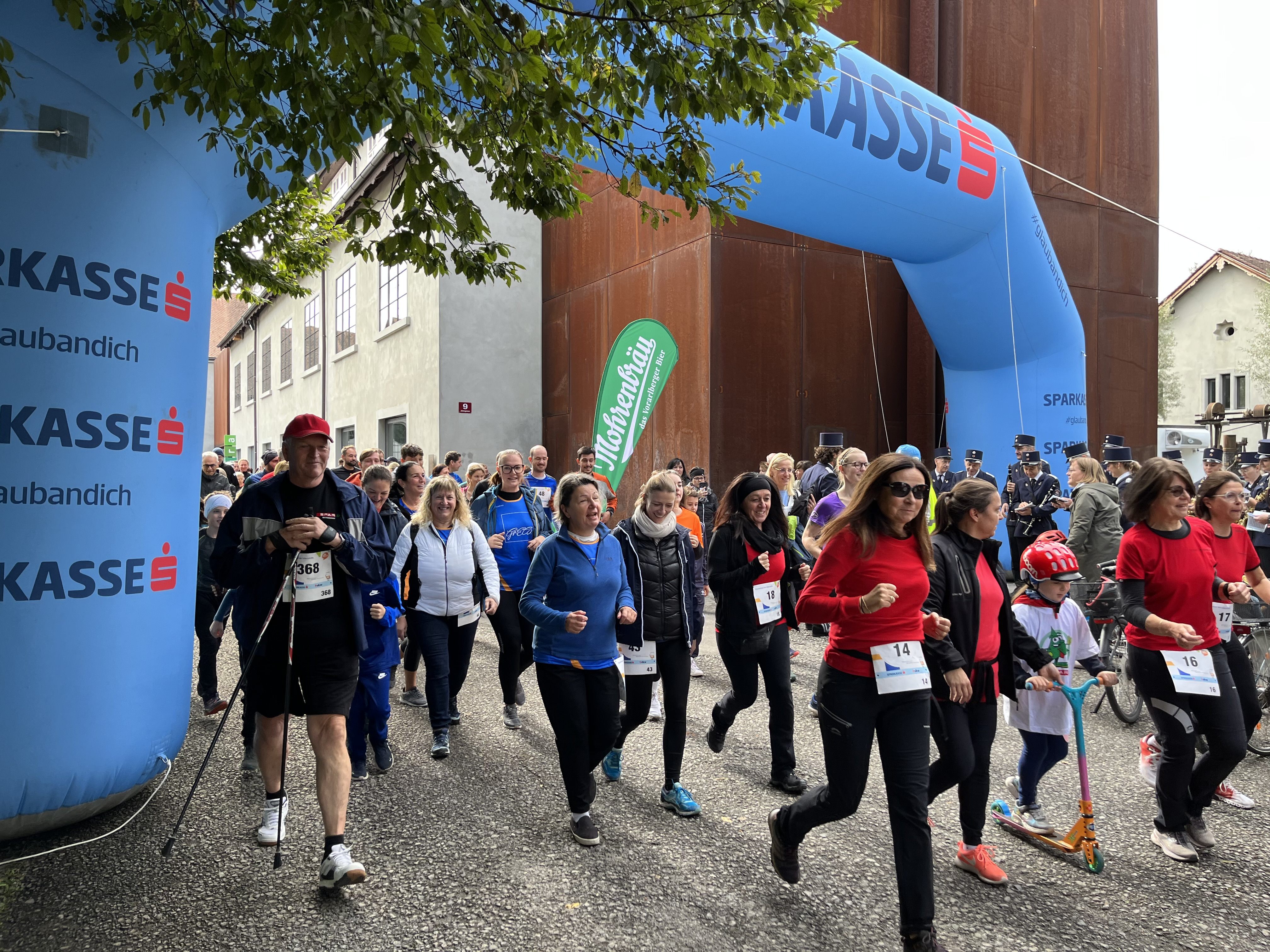 Zahlreiche Laufbegeisterte beim Lebenshilfe Stundenlauf in Dornbirn