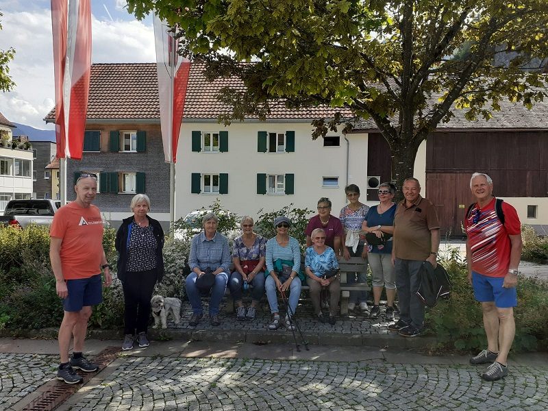 Informative Wanderung des Bürser PVÖ zum Leuetobel Informative Wanderung des Bürser PVÖ zum Leuetobel