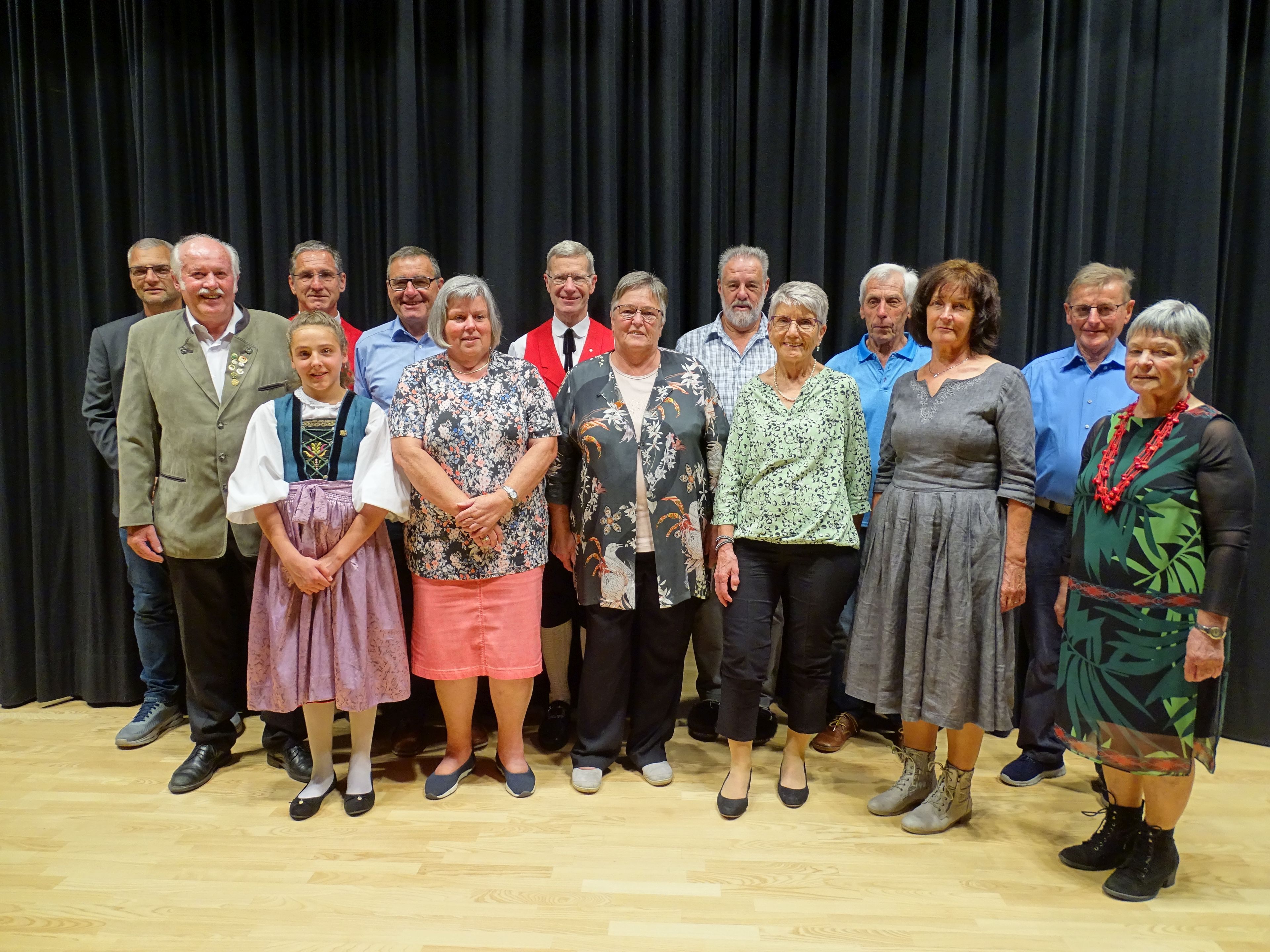 BU: Satteinser Ehrung für Vereinsarbeit, Ehrenamt und musikalische Leistungen. BU: Satteinser Ehrung für Vereinsarbeit, Ehrenamt und musikalische Leistungen.