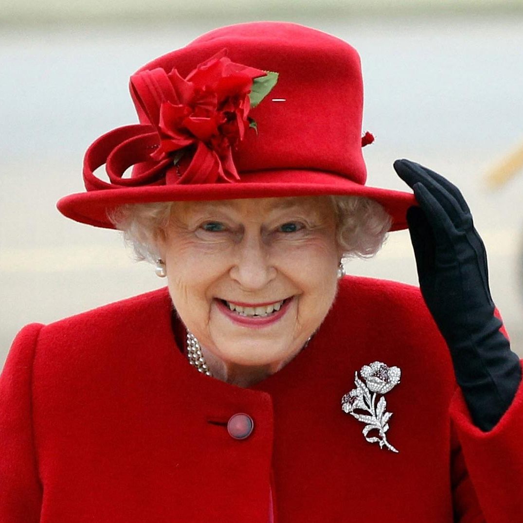 Zahlreiche Hollywood-Stars trauen um die Queen.