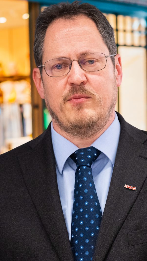 Schwaches Konsumentenvertrauen schlägt sich nieder