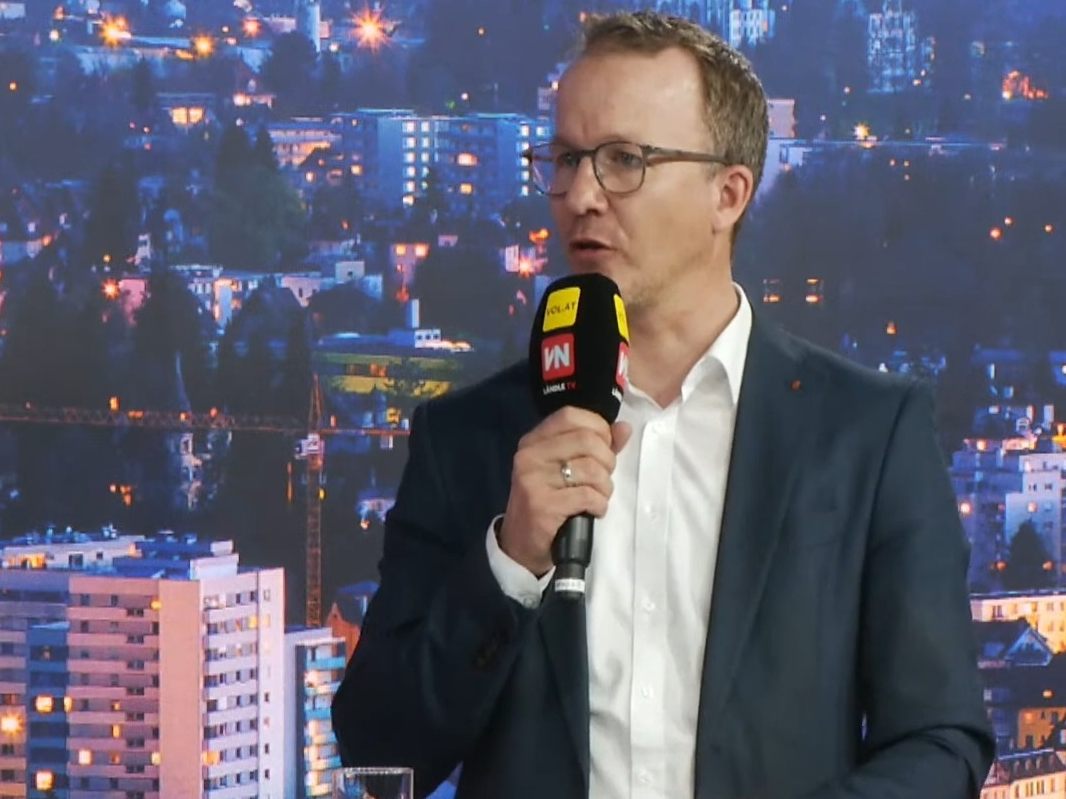 LR Christian Gantner: Schadensmeldungen zum Erdbeben beim Land Vorarlberg erbeten. LR Christian Gantner: Schadensmeldungen zum Erdbeben beim Land Vorarlberg erbeten.