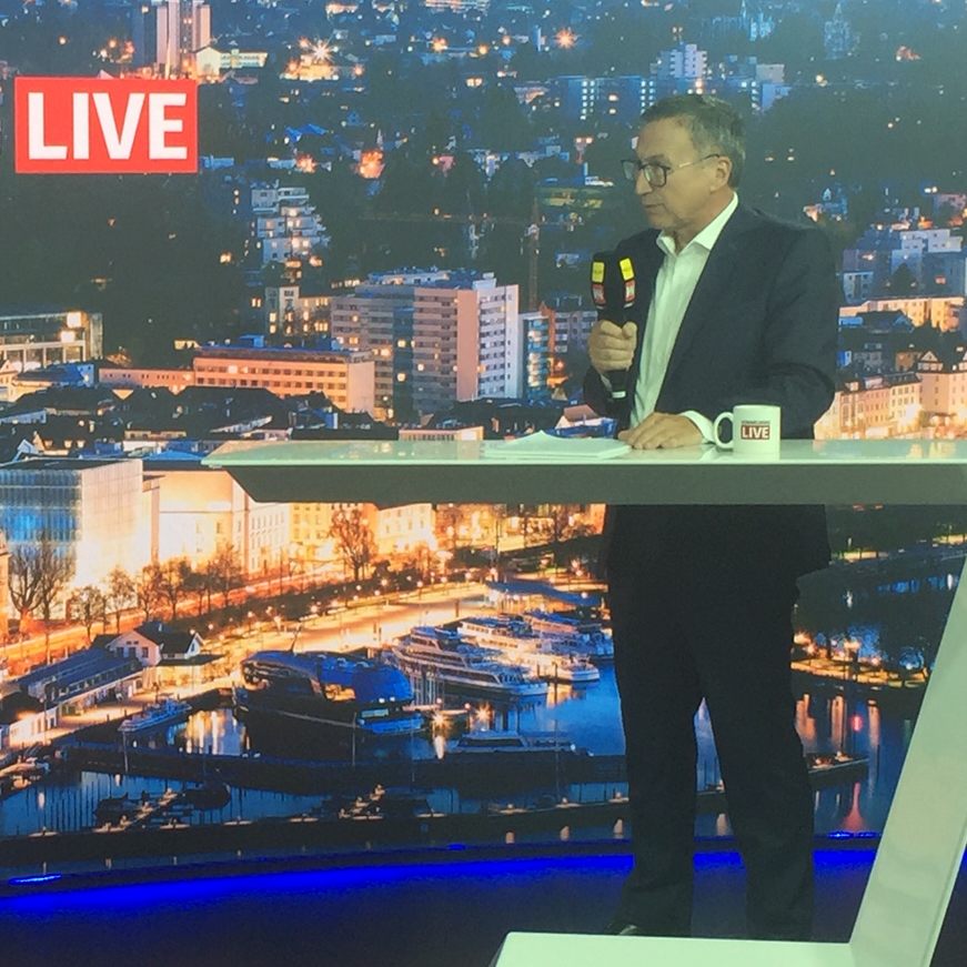 Birgit Entner-Gerhold im Gespräch mit Helmut Mennel.