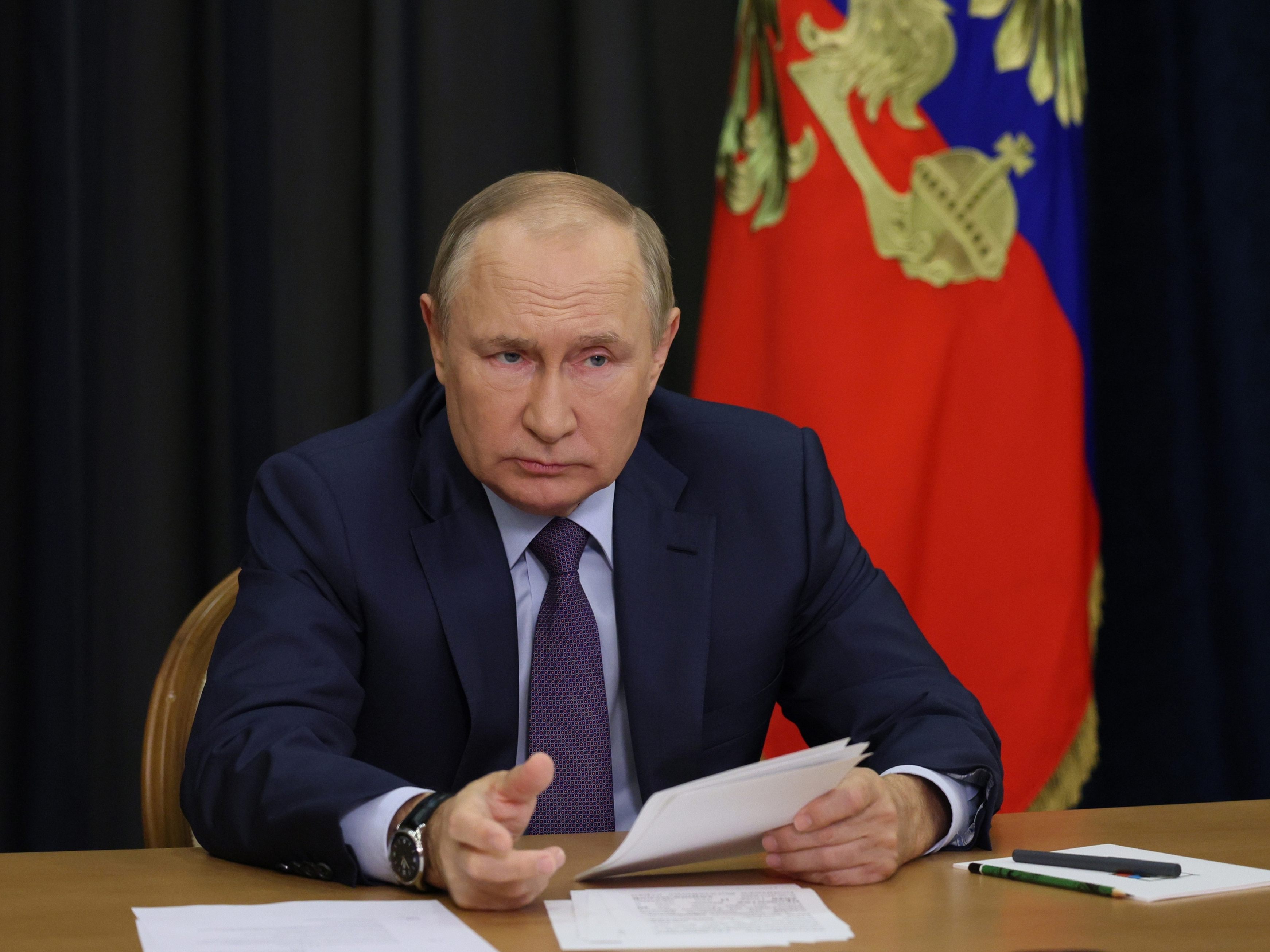 Die Separatisten wollen bei Wladimir Putin einen Beitritt zu Russland beantragen. Die Separatisten wollen bei Wladimir Putin einen Beitritt zu Russland beantragen.