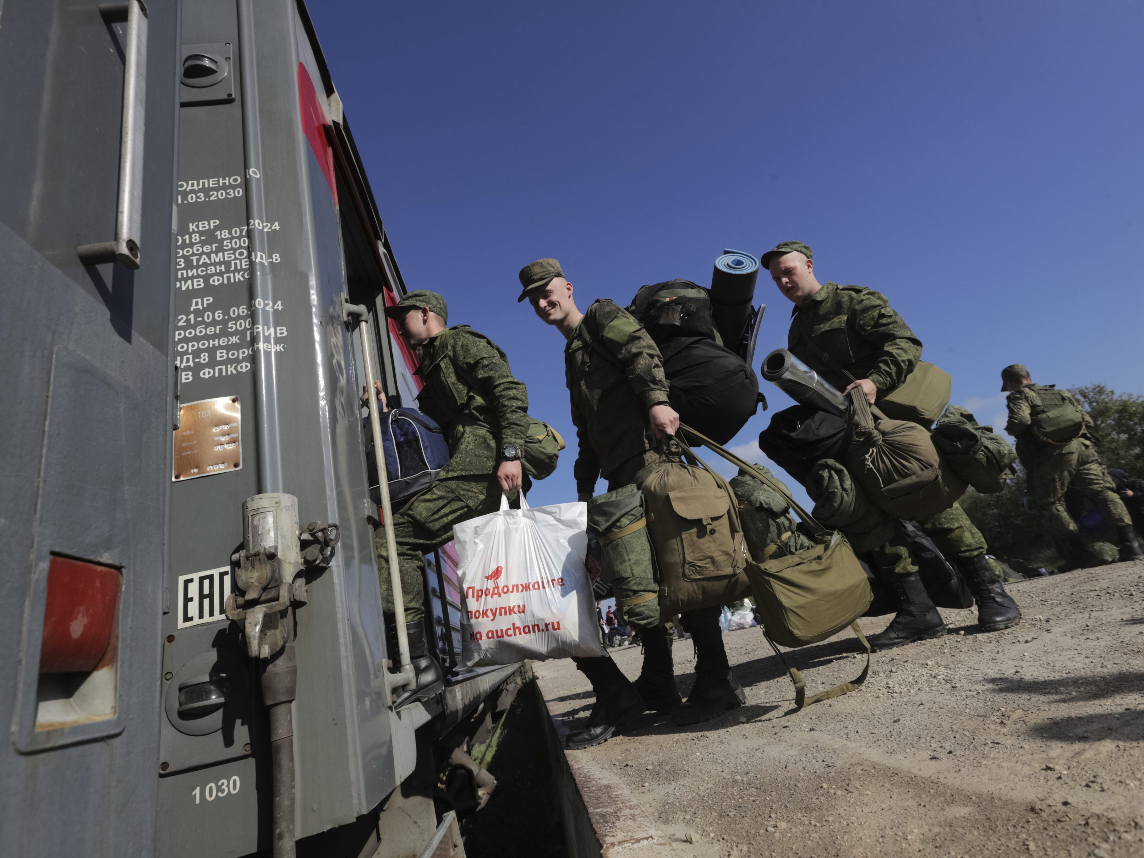 Fehler bei der Mobilisierung von Reservisten sollten laut Putin korrigiert werden. Fehler bei der Mobilisierung von Reservisten sollten laut Putin korrigiert werden.