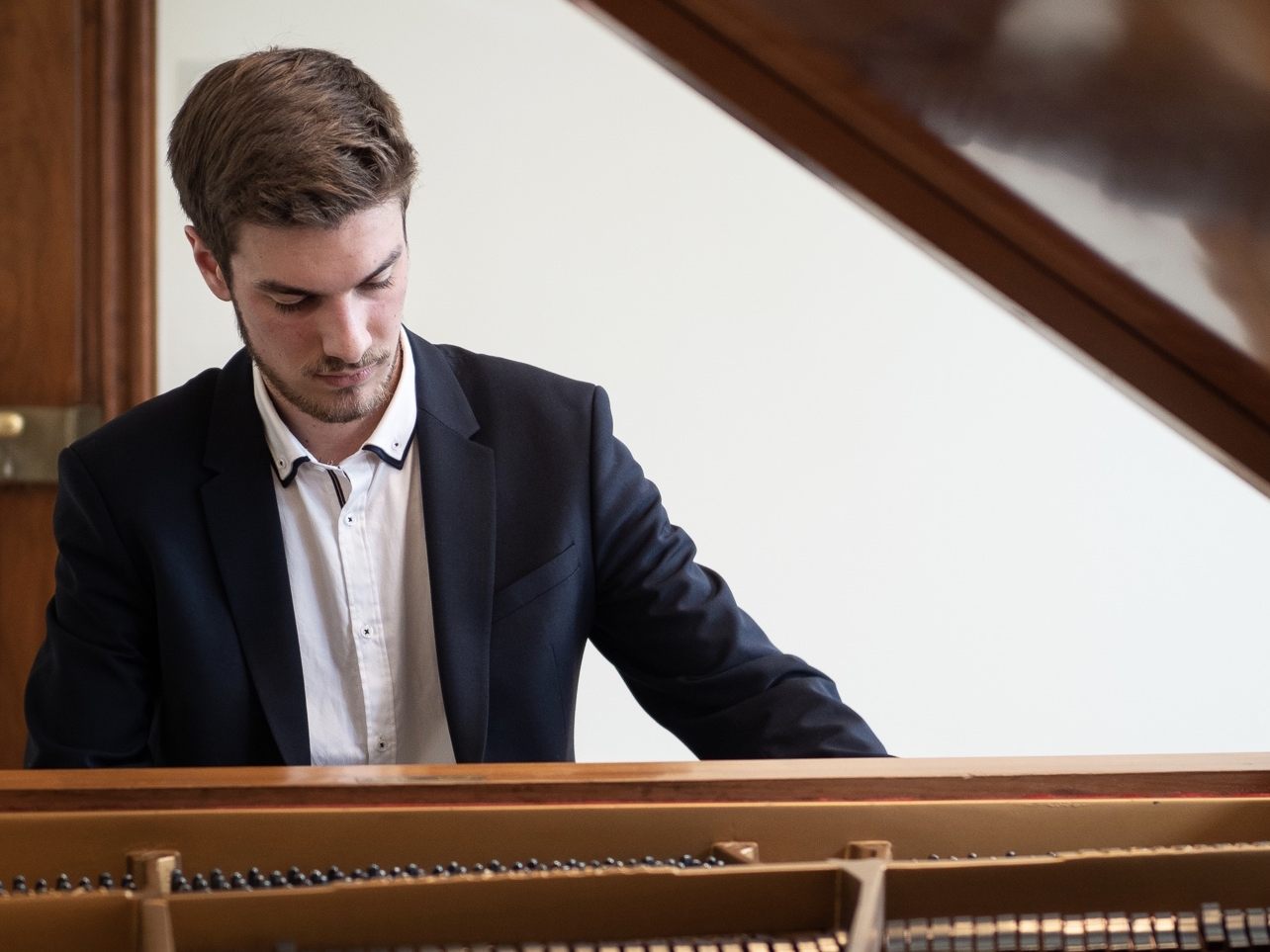 Dominic Chamot gehört zu den erfolgreichsten Pianisten seiner Generation.