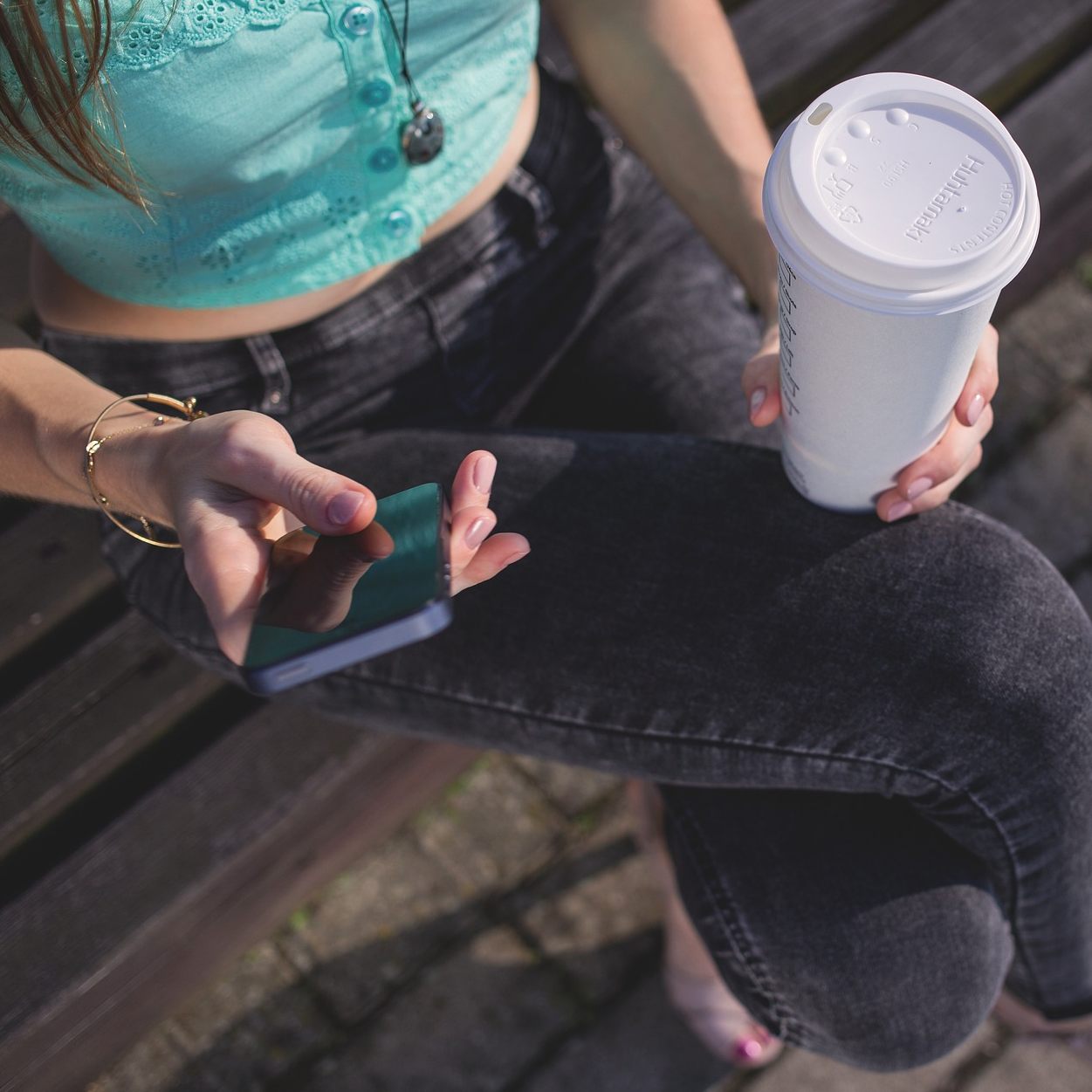Laut einer Studie von myCoffeeCup greifen sieben von zehn Österreichern zum Coffee-To-Go.