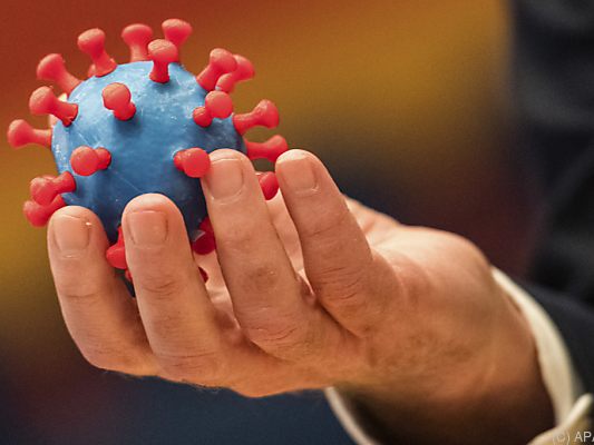 7.892 Mal wurde in einem Tag eine Corona-Infektion registriert