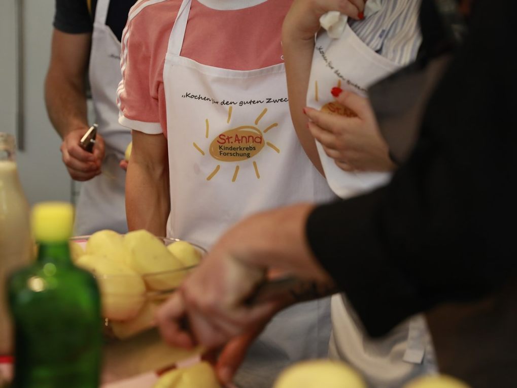 Bereits zum vierten Mal findet heuer das Charity-Kochen für die St. Anna Kinderkrebsforschung statt.