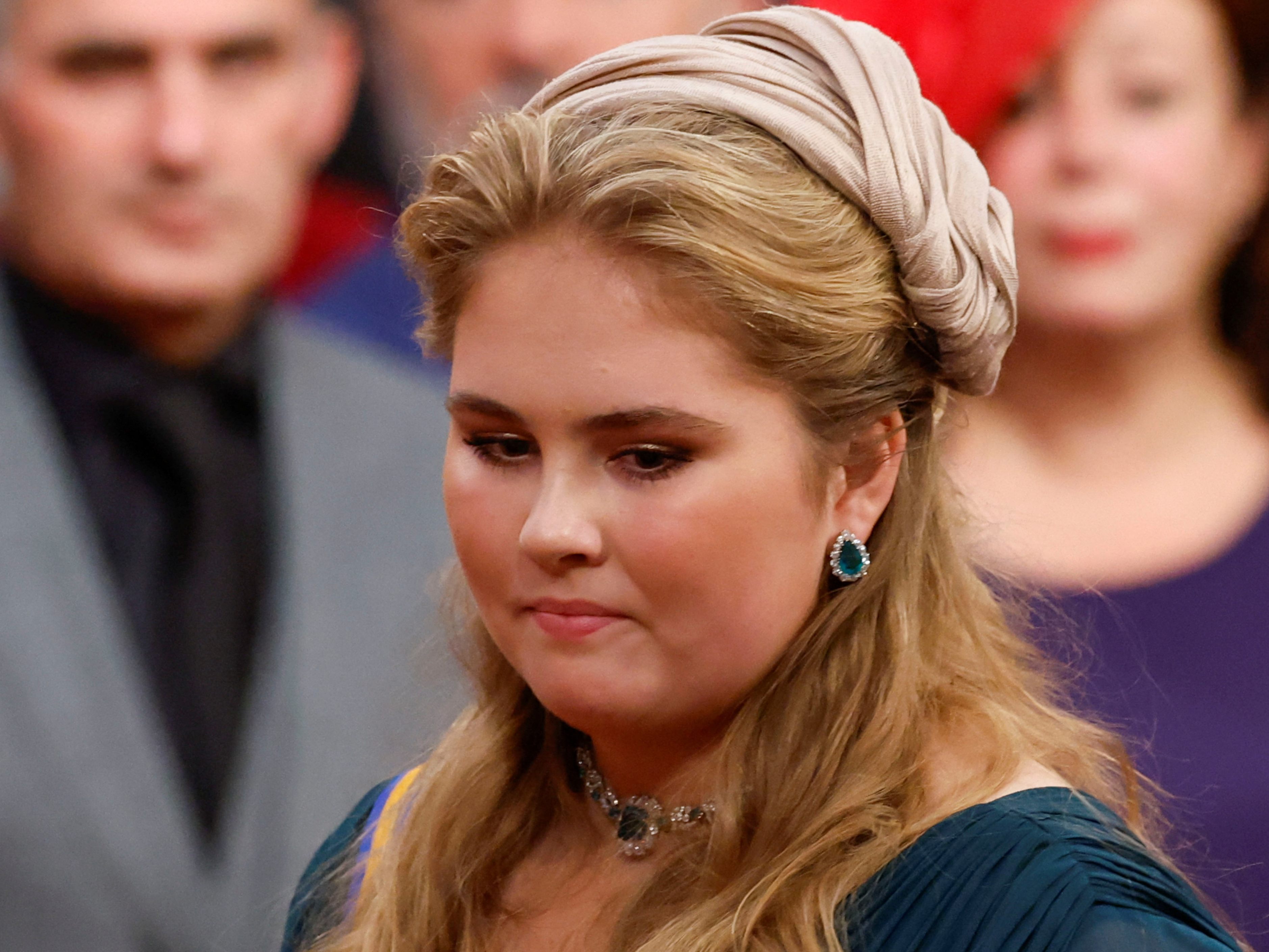 Die niederländische Kronprinzessin Amalia wird laut ihren Eltern bedroht. Die niederländische Kronprinzessin Amalia wird laut ihren Eltern bedroht.