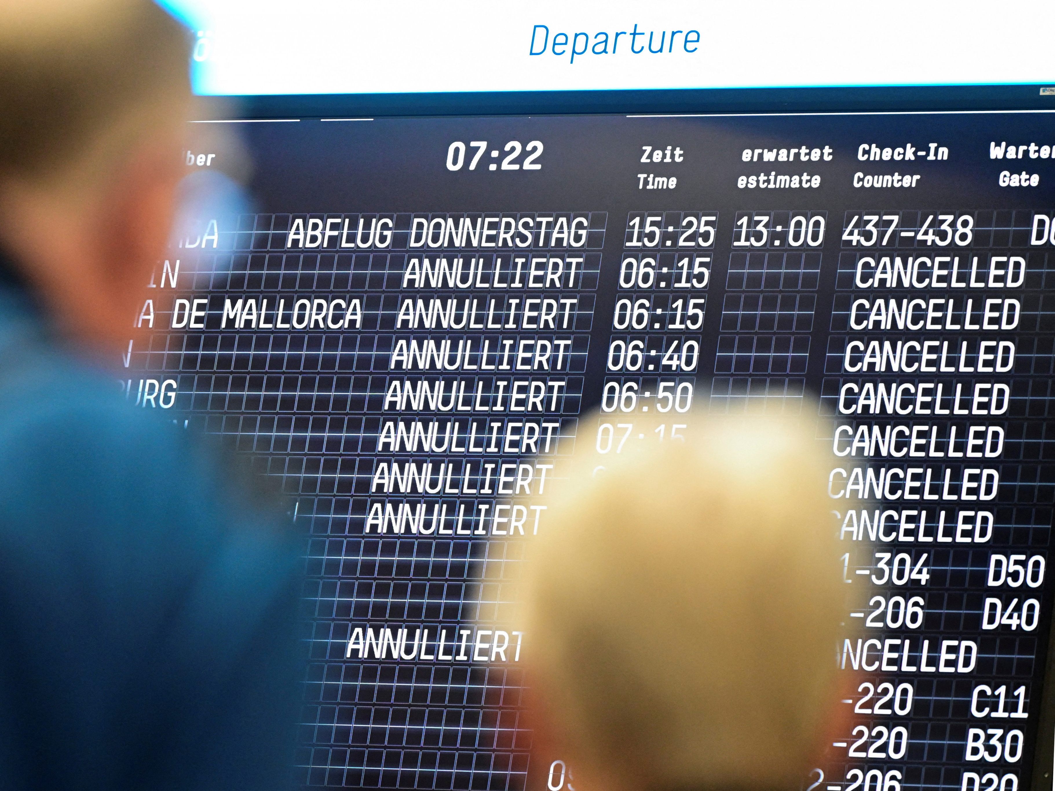 Der Streik der Fluggesellschaft Eurowings könnte auch zu Flugausfällen bei Flügen zwischen Wien und Deutschland führen.