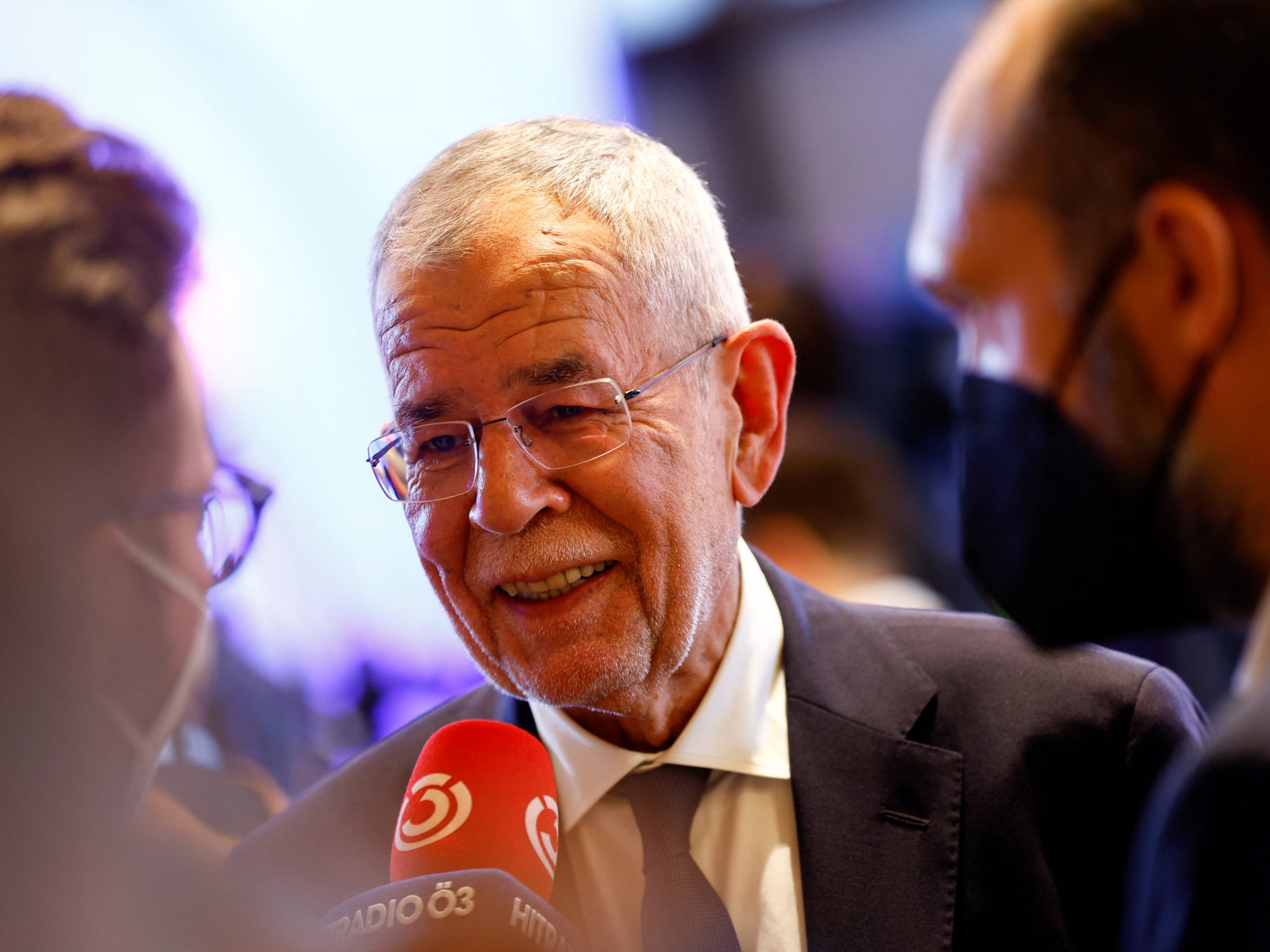 BP-Wahl: Souveräne Wiederwahl für Alexander Van der Bellen. BP-Wahl: Souveräne Wiederwahl für Alexander Van der Bellen.