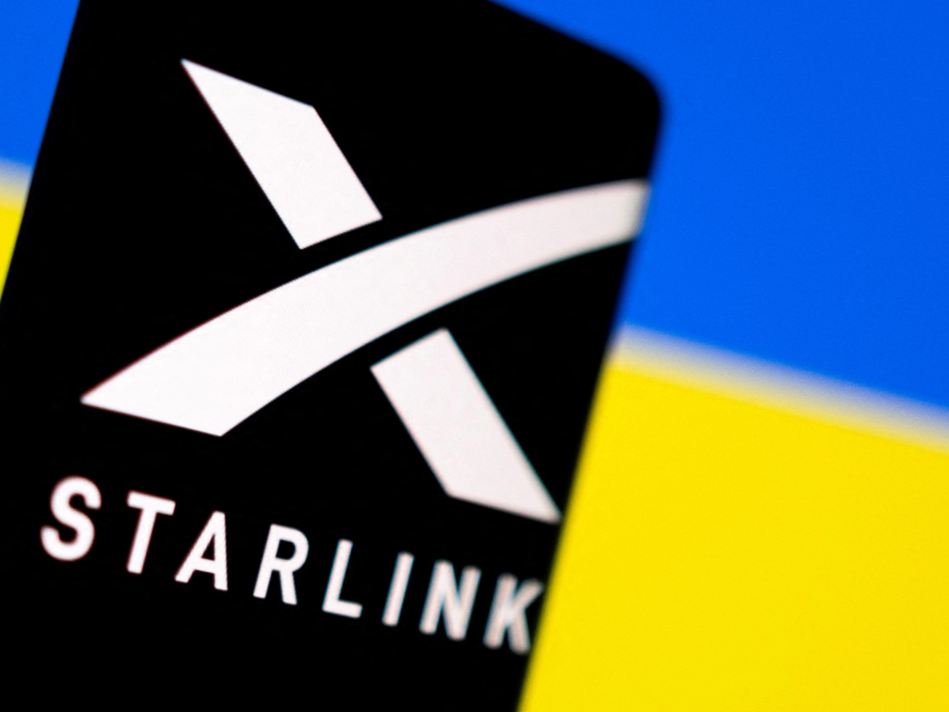 Die ukrainische Armee nutzt die Starlink-Satelliten von Elon Musk Die ukrainische Armee nutzt die Starlink-Satelliten von Elon Musk