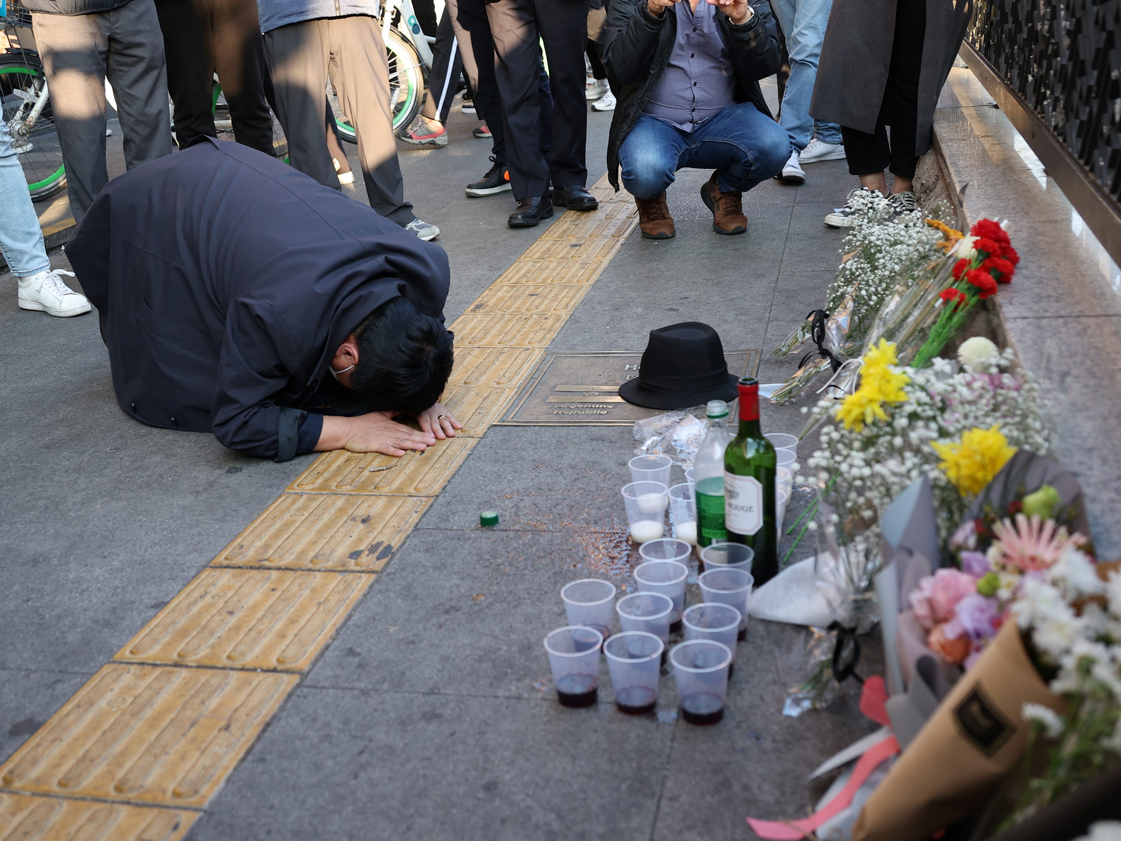 Massenpanik in Seoul: Ein Österreicher ist unter den 151 Todesopfern.