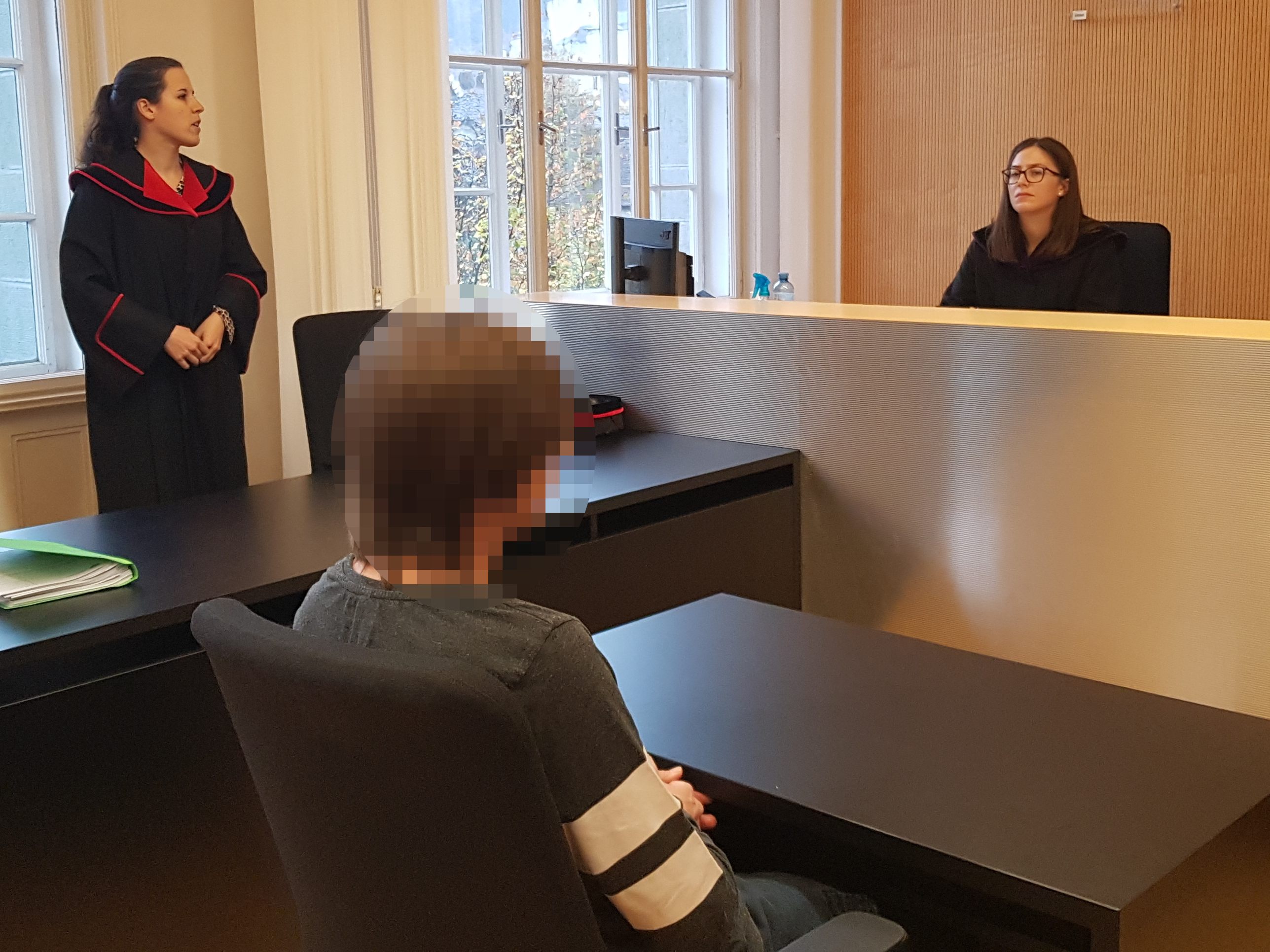 Laut Verteidigerin Andrea Concin zeigte sich der Mann geständig Laut Verteidigerin Andrea Concin zeigte sich der Mann geständig