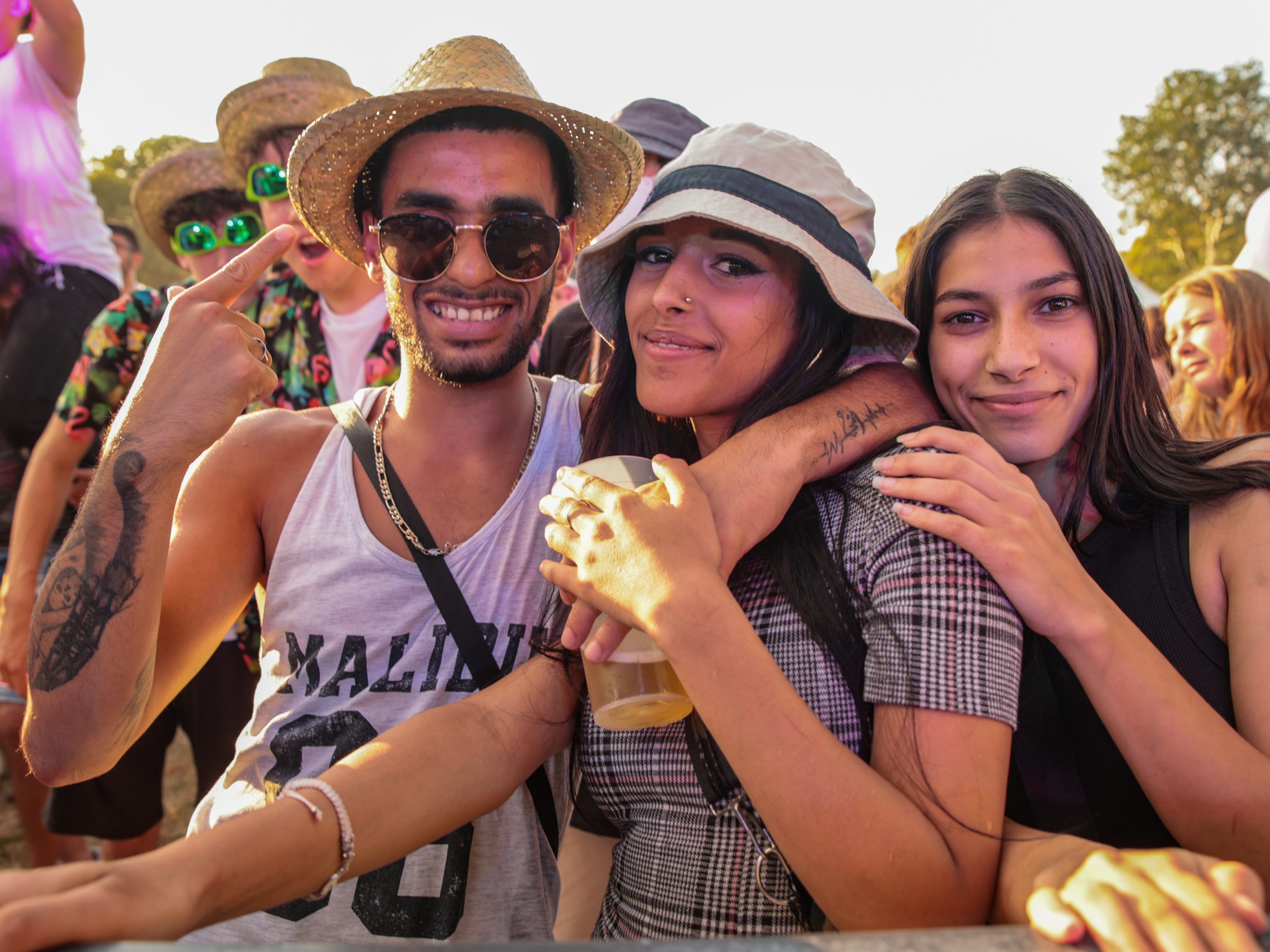 Die Besucher und Besucherinnen des Wiener Donauinselfestes 2022 sammelten insgesamt 12.100 Euro für die Volkshilfe Wien. Die Besucher und Besucherinnen des Wiener Donauinselfestes 2022 sammelten insgesamt 12.100 Euro für die Volkshilfe Wien.