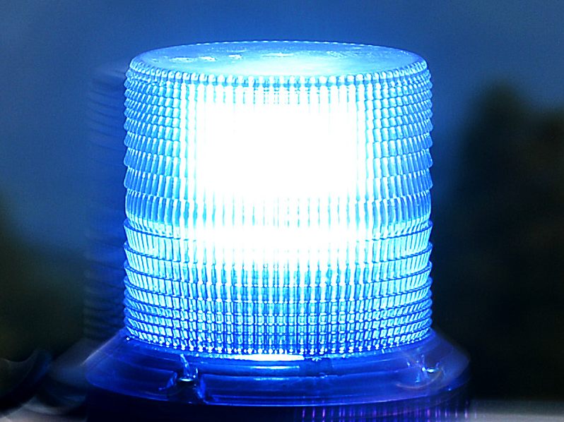 Ein 60-Jähriger wurde bei einem Verkehrsunfall verletzt. Ein 60-Jähriger wurde bei einem Verkehrsunfall verletzt.