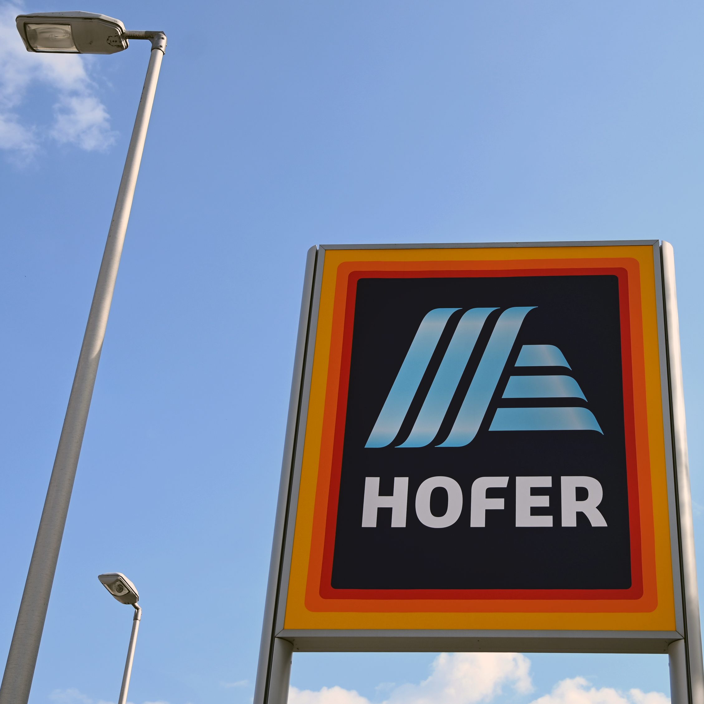 Am 8. Dezember bleiben Hofer-Filialen heuer geschlossen.