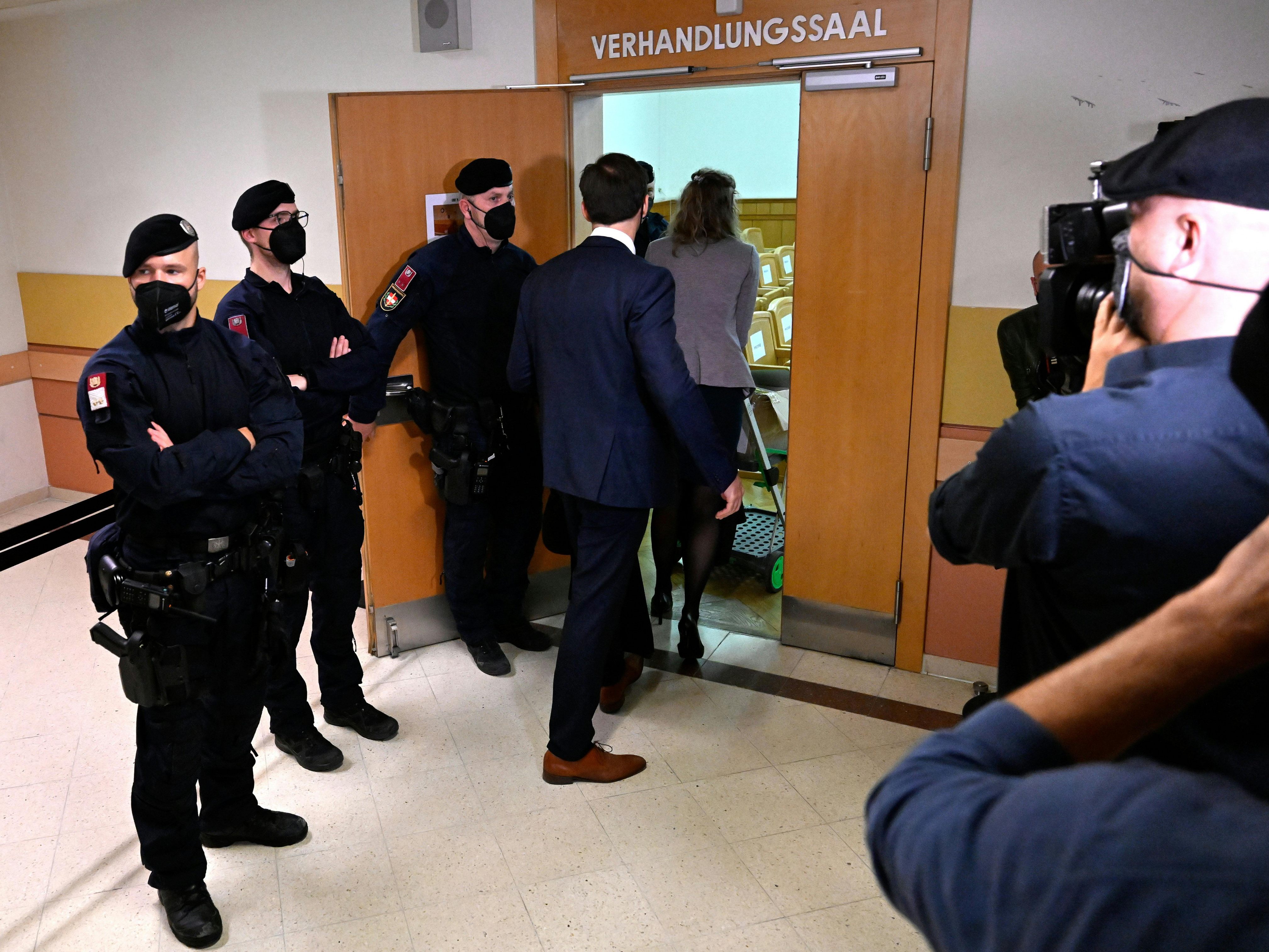 Prozess um getötete 13-Jährige: Angeklagter änderte Aussage.