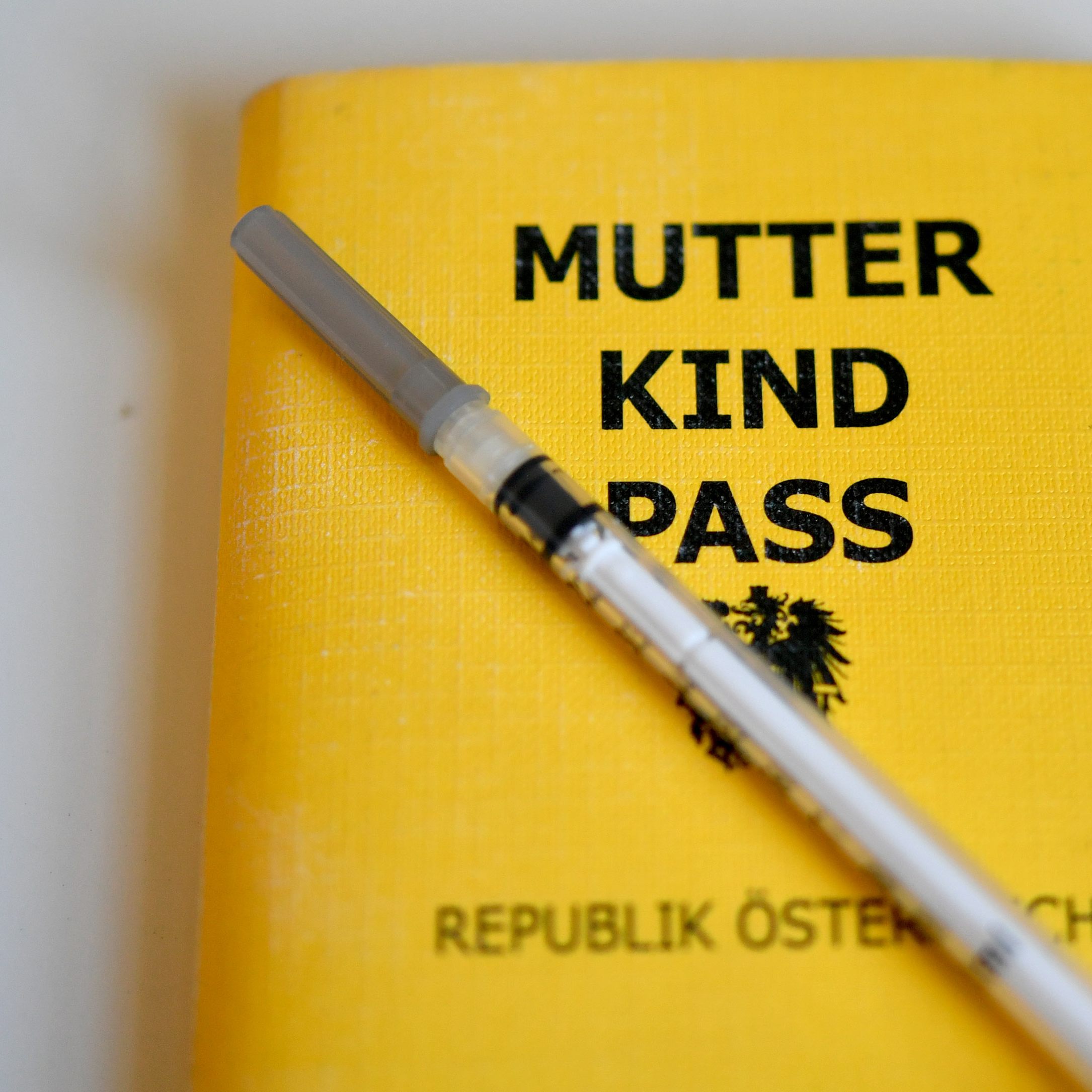 Ärztekammern in fünf Ländern wollen aus Mutter-Kind-Pass aussteigen.
