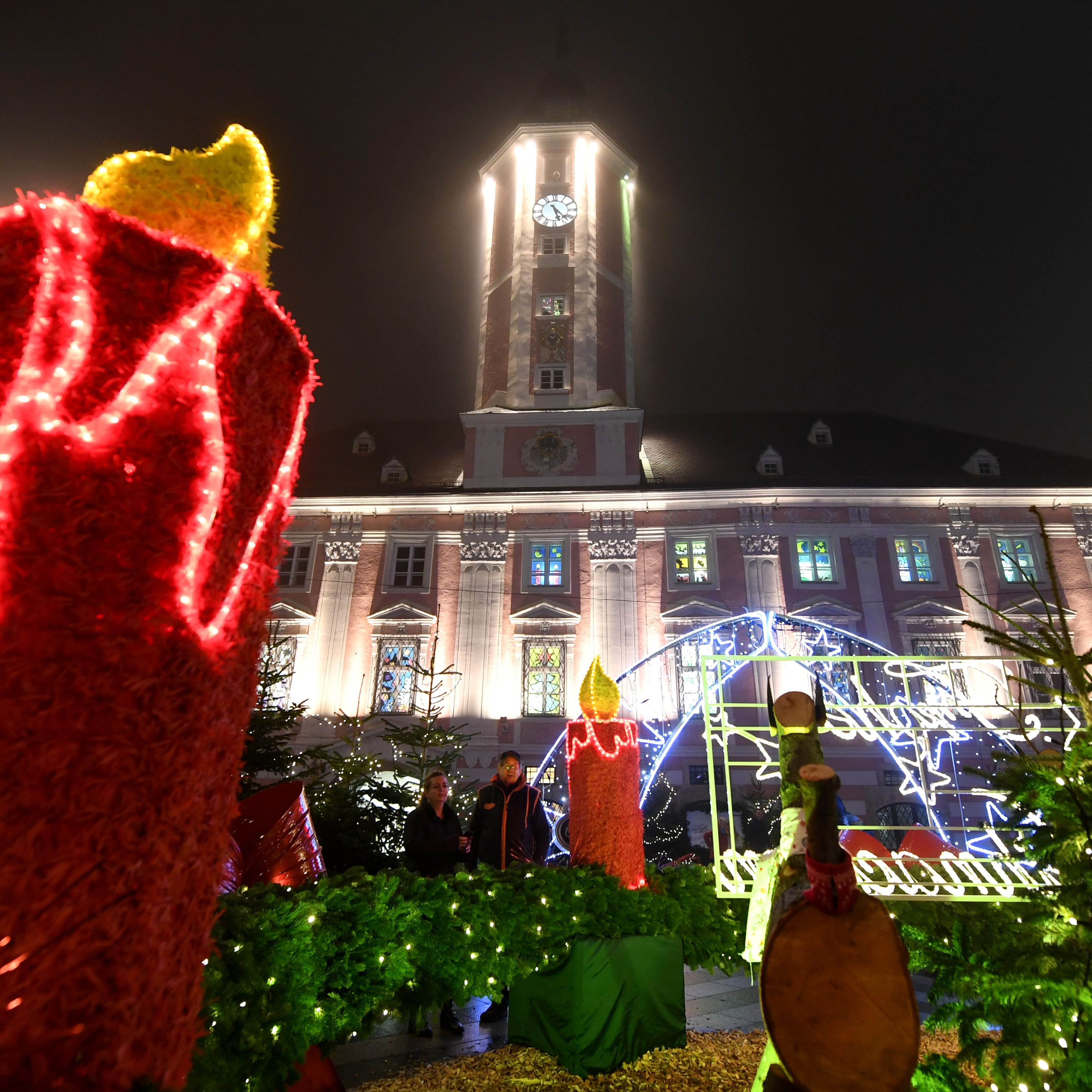 Aufgrund der Energiekrise will St. Pölten heuer bei der Weihnachtsbeleuchtung sparen.