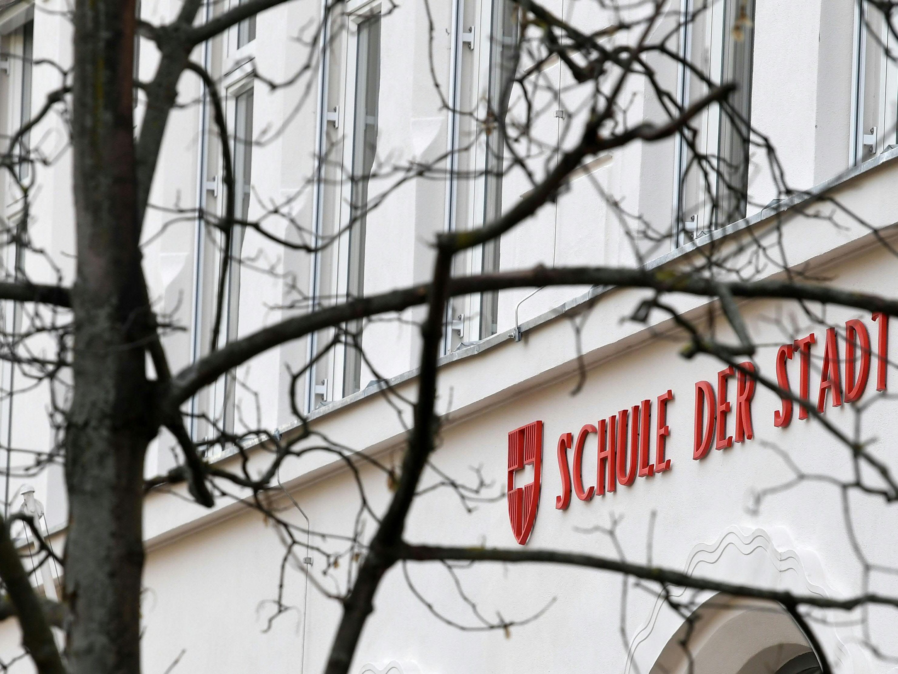 Im Missbrauchsfall rund um einen Wiener Sportlehrer erscheint die Wiener KJA in einem schiefen Licht. Im Missbrauchsfall rund um einen Wiener Sportlehrer erscheint die Wiener KJA in einem schiefen Licht.