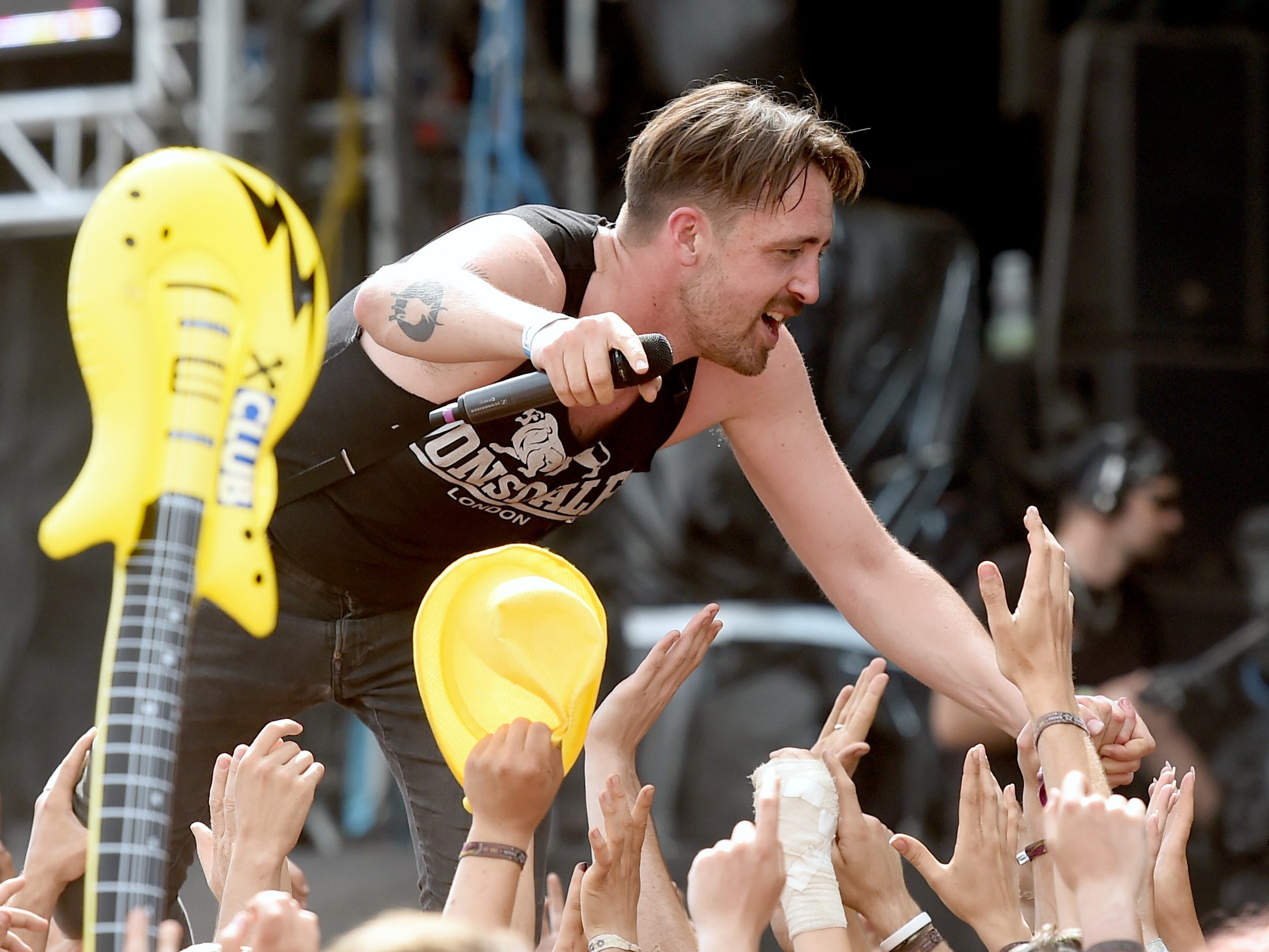 Danger Dan alias Daniel Pongratz kommt mit seinem Soloalbum für zwei Konzerte am 22. und 23. Oktober nach Wien ins Volkstheater.