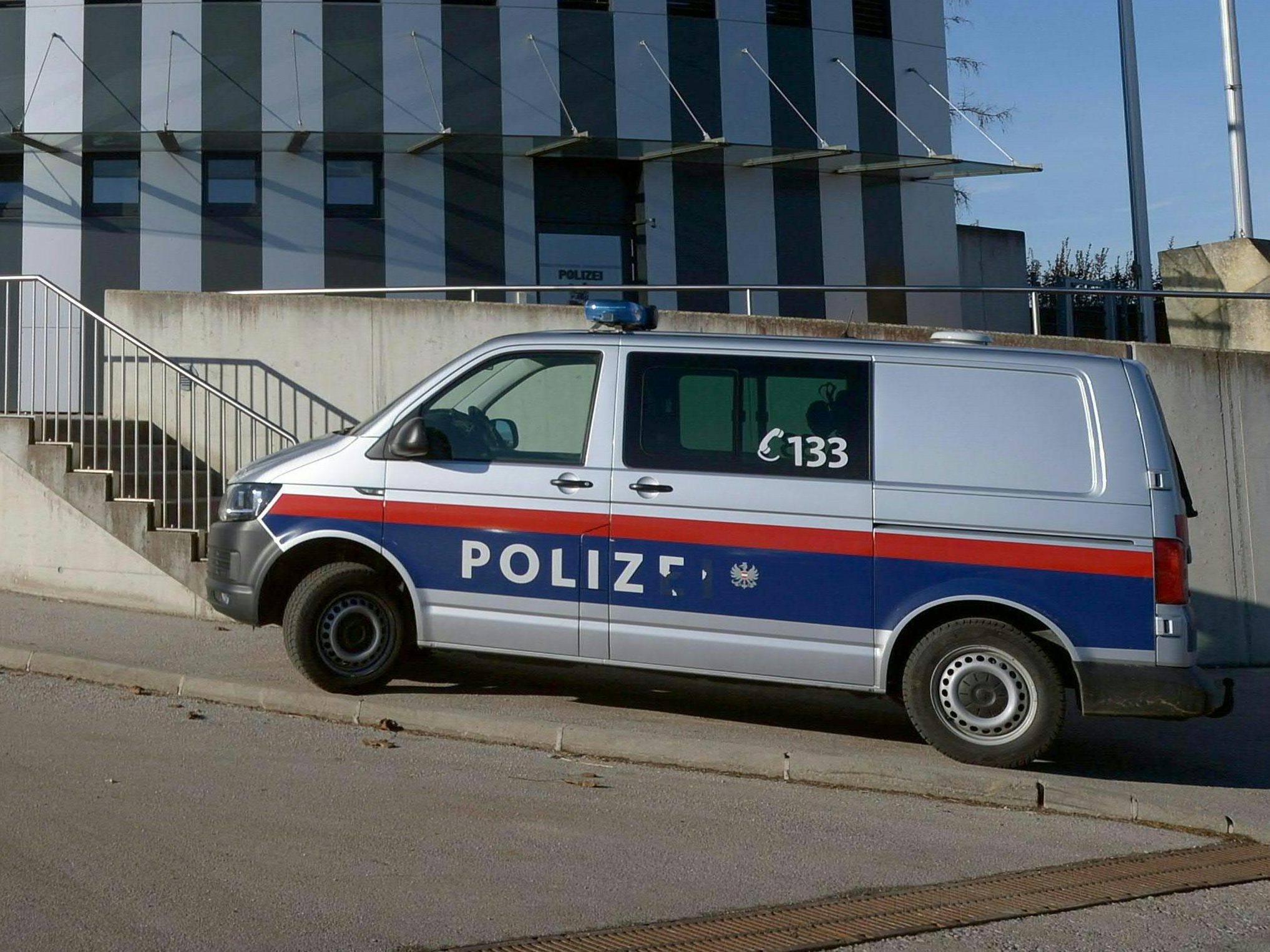 Die Polzei in NÖ hat einen Gebrauchtwagen-Betrug aufgedeckt. Die Polzei in NÖ hat einen Gebrauchtwagen-Betrug aufgedeckt.