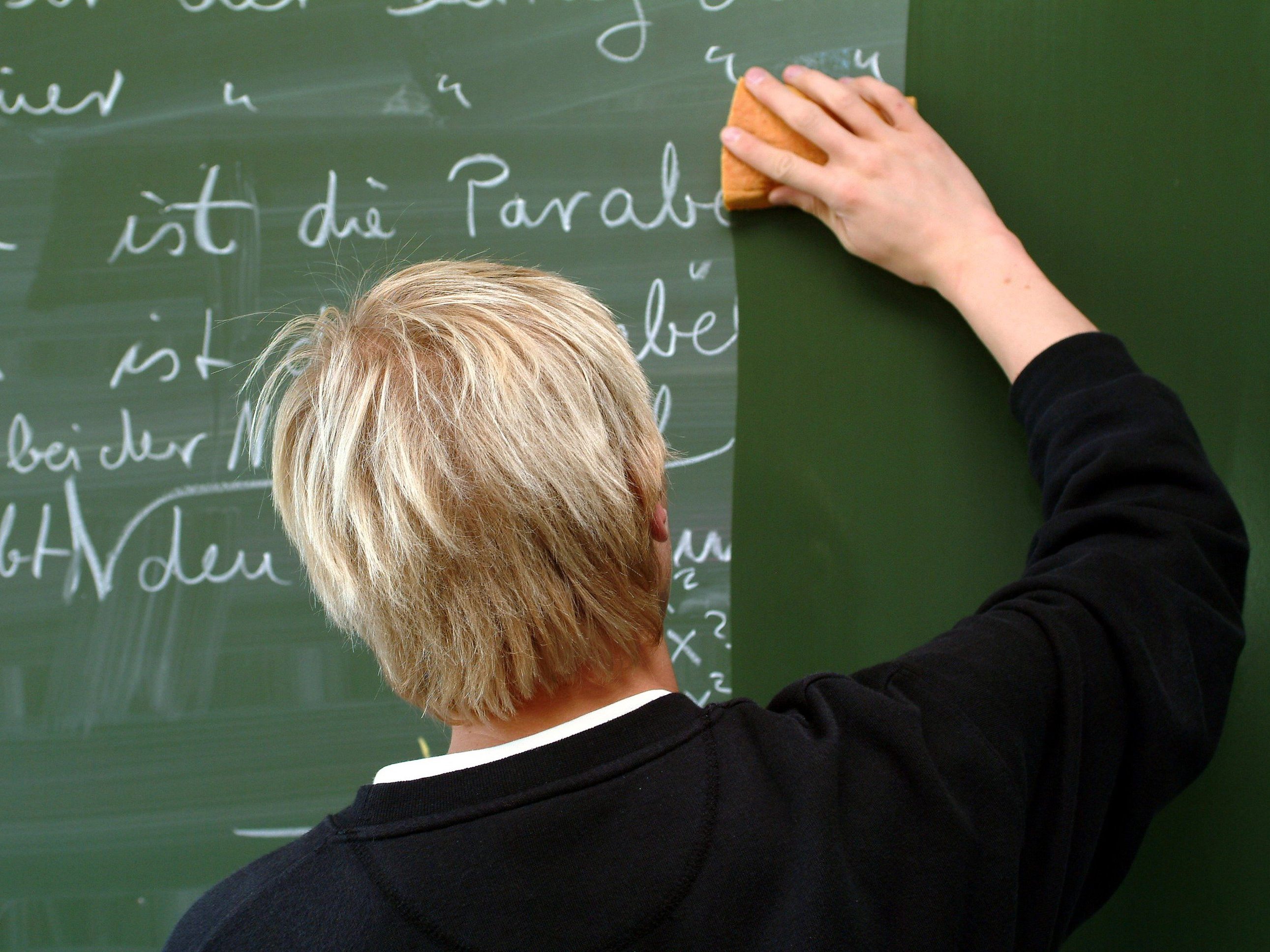 Die Ausbildung von Lehrern dauert in Österreich länger als im OECD-Schnitt. Die Ausbildung von Lehrern dauert in Österreich länger als im OECD-Schnitt.