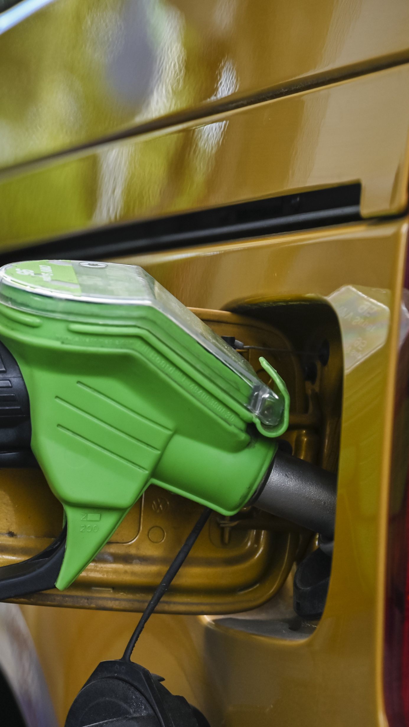 Laut einer Umfrage des VCÖ fahren 47 Prozent der Autofahrer derzeit spritsparender.