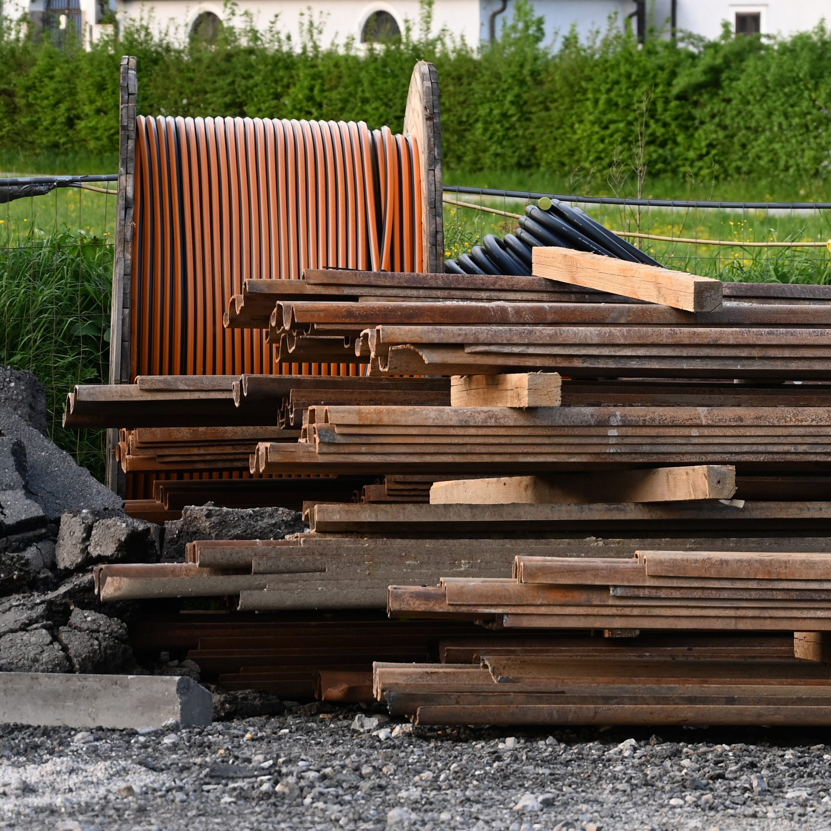 Auch im September stiegen die Baukosten kräftig an.