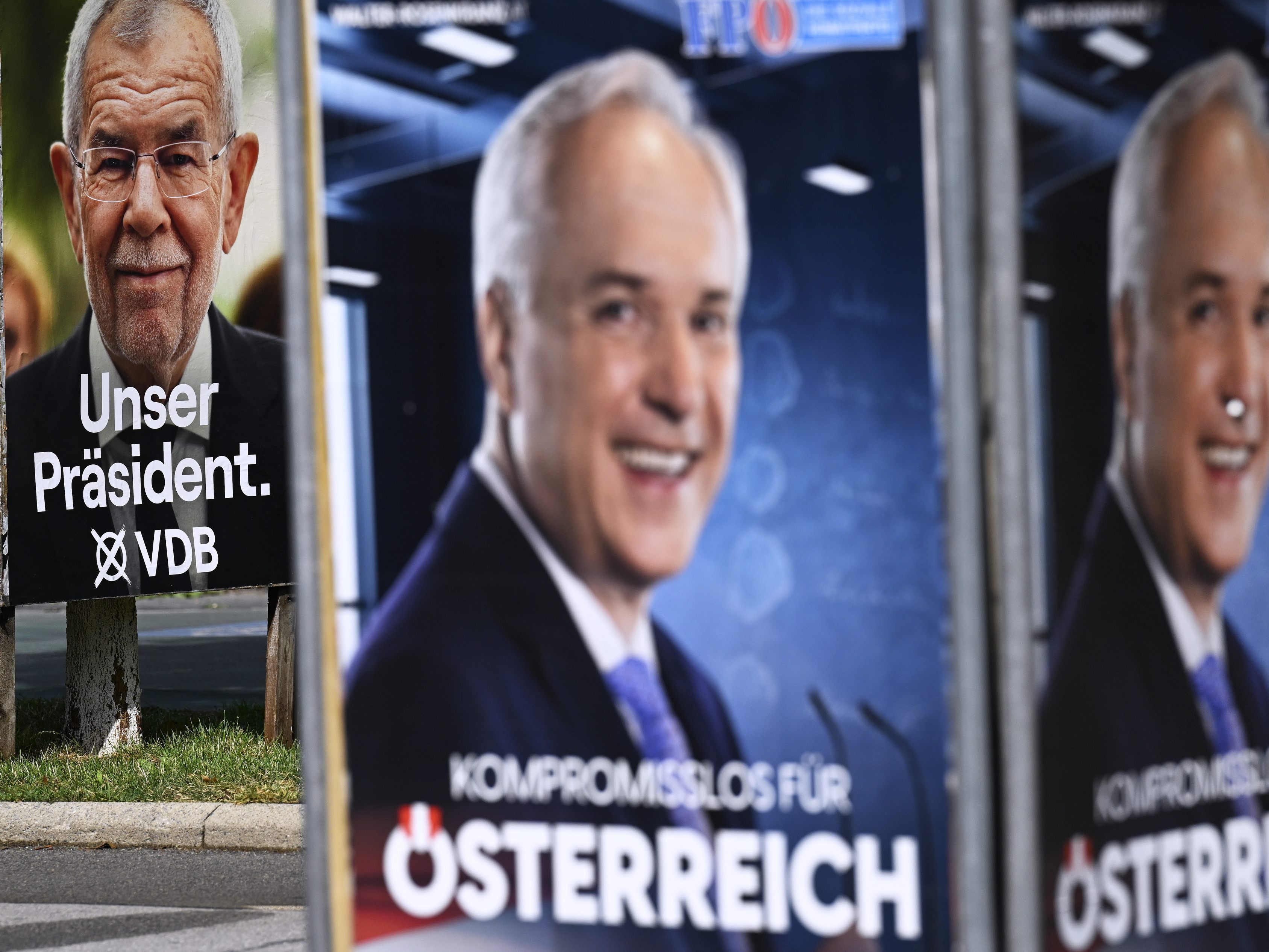 Ein gutes Abschneiden bei der Hofburg-Wahl bedeutet nicht automatisch Erfolg im Nationalrat. Ein gutes Abschneiden bei der Hofburg-Wahl bedeutet nicht automatisch Erfolg im Nationalrat.