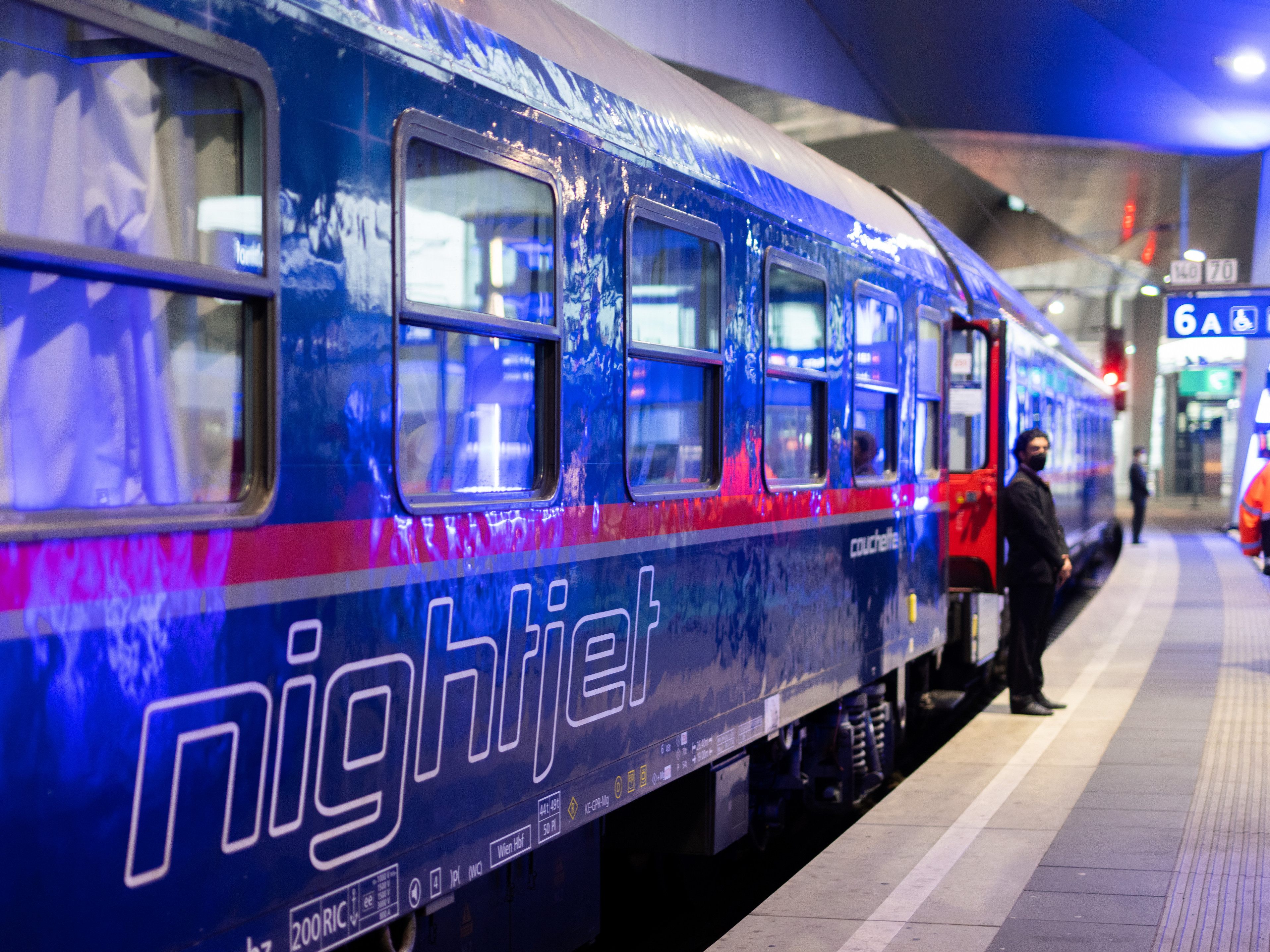 Der mit Bettwanzen verseuchte Liegewagen musste geräumt werden. Der mit Bettwanzen verseuchte Liegewagen musste geräumt werden.