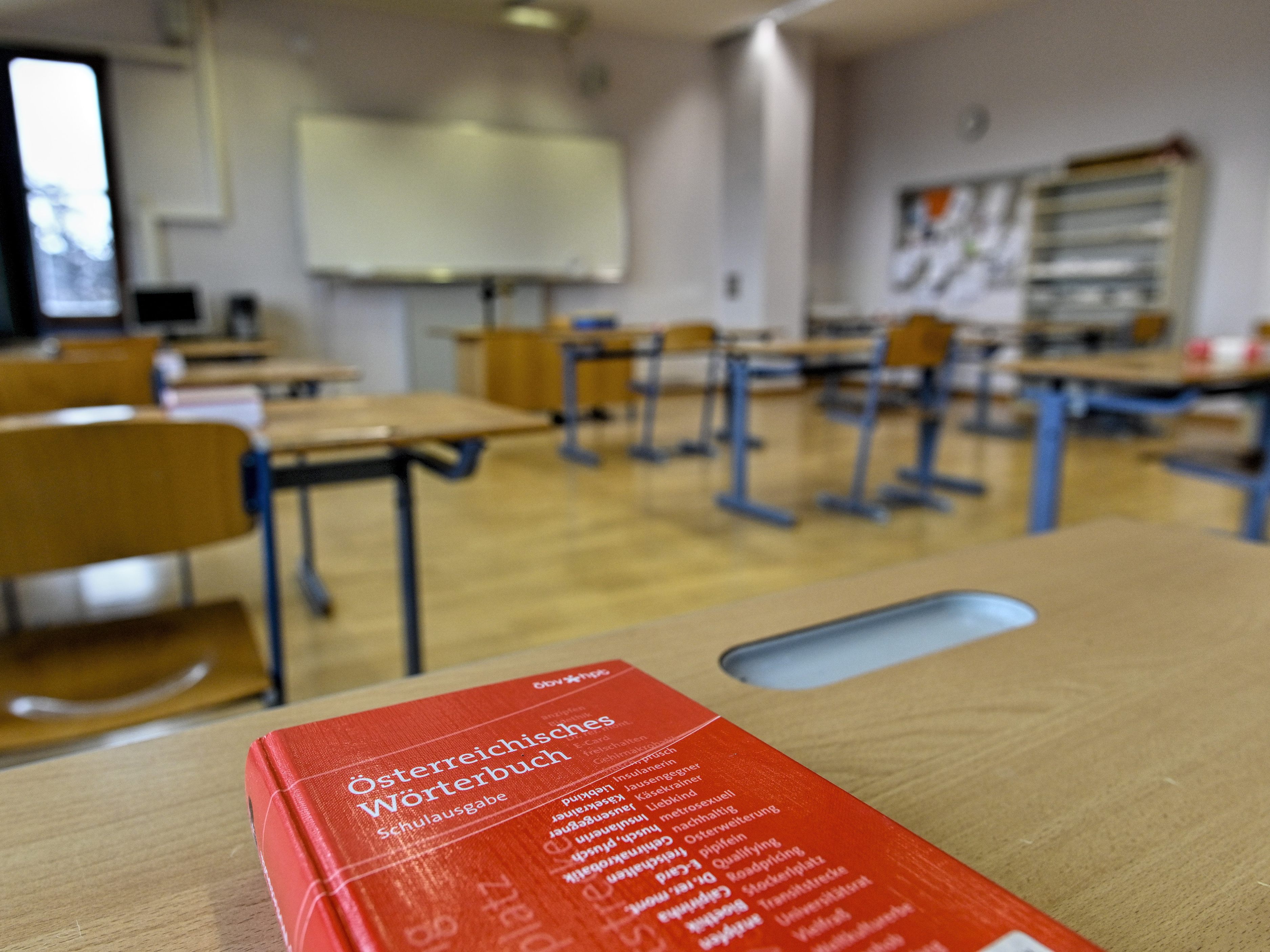 Die Corona-Pandemie ging am Schul-Bereich nicht ohne weiteres vorüber, wie zeitweise Schul-Schließungen zeigen.