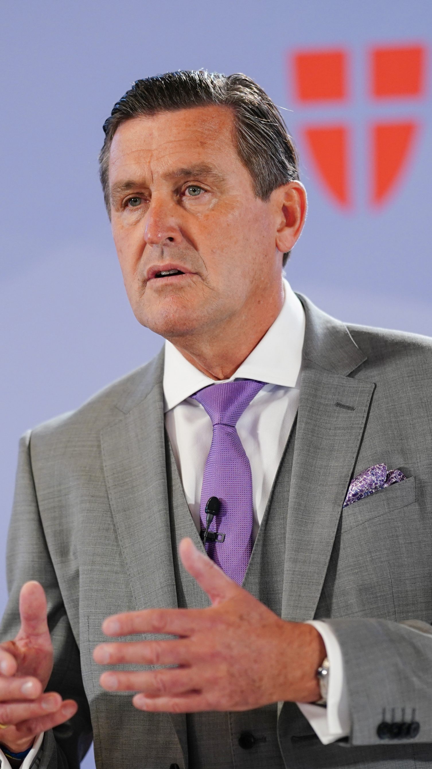 Der Wiener Finanzstadtrat Peter Hanke (SPÖ) und Wirtschaftsvertreter fordern von der Regierung ein Energie-Maßnahmenpaket.