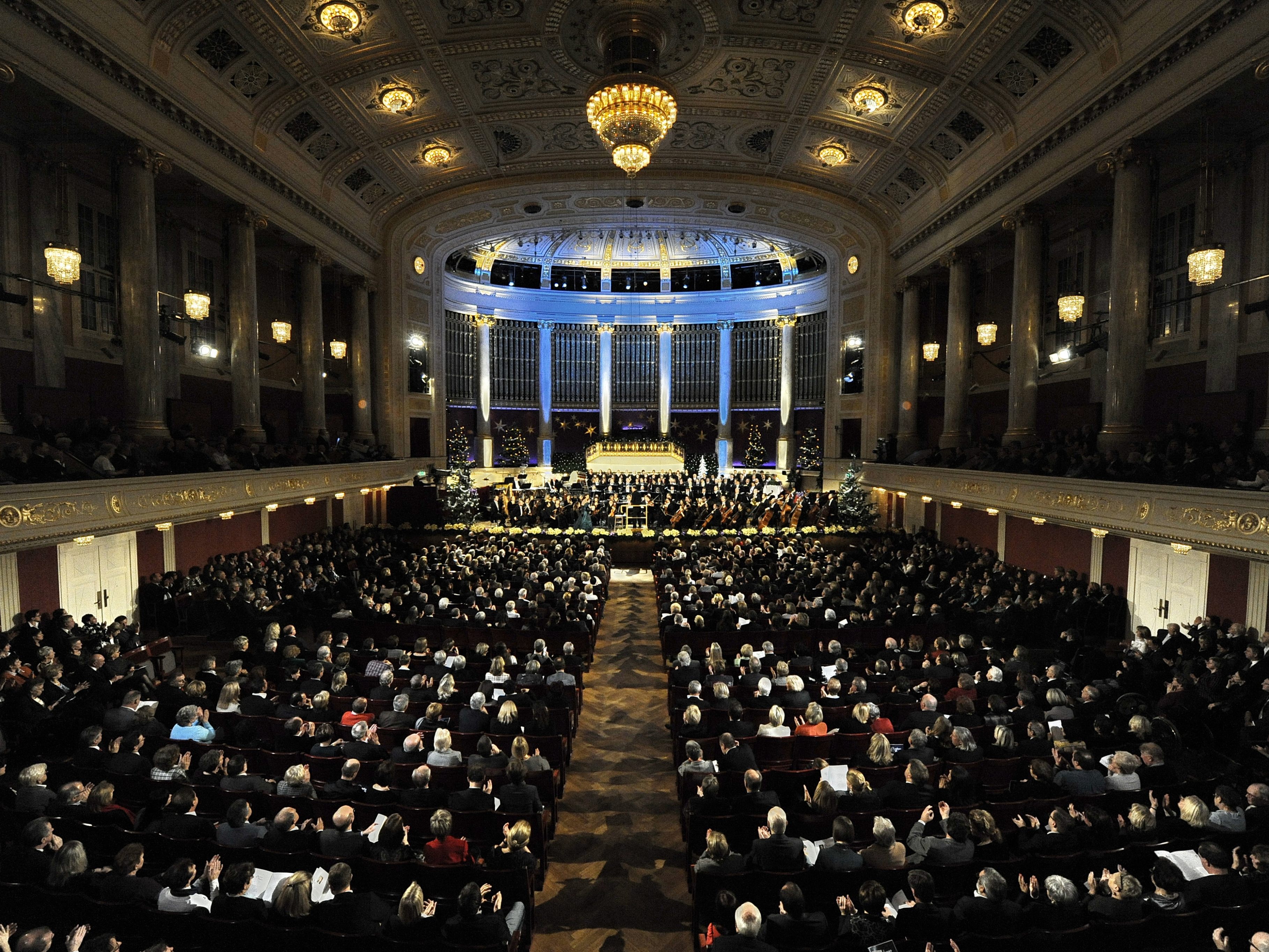 Christmas in Vienna wird 2022 wieder im Wiener Konzerthaus über die Bühne gehen. Das Bild entstand während der Vorpremiere im Jahr 2010. Christmas in Vienna wird 2022 wieder im Wiener Konzerthaus über die Bühne gehen. Das Bild entstand während der Vorpremiere im Jahr 2010.