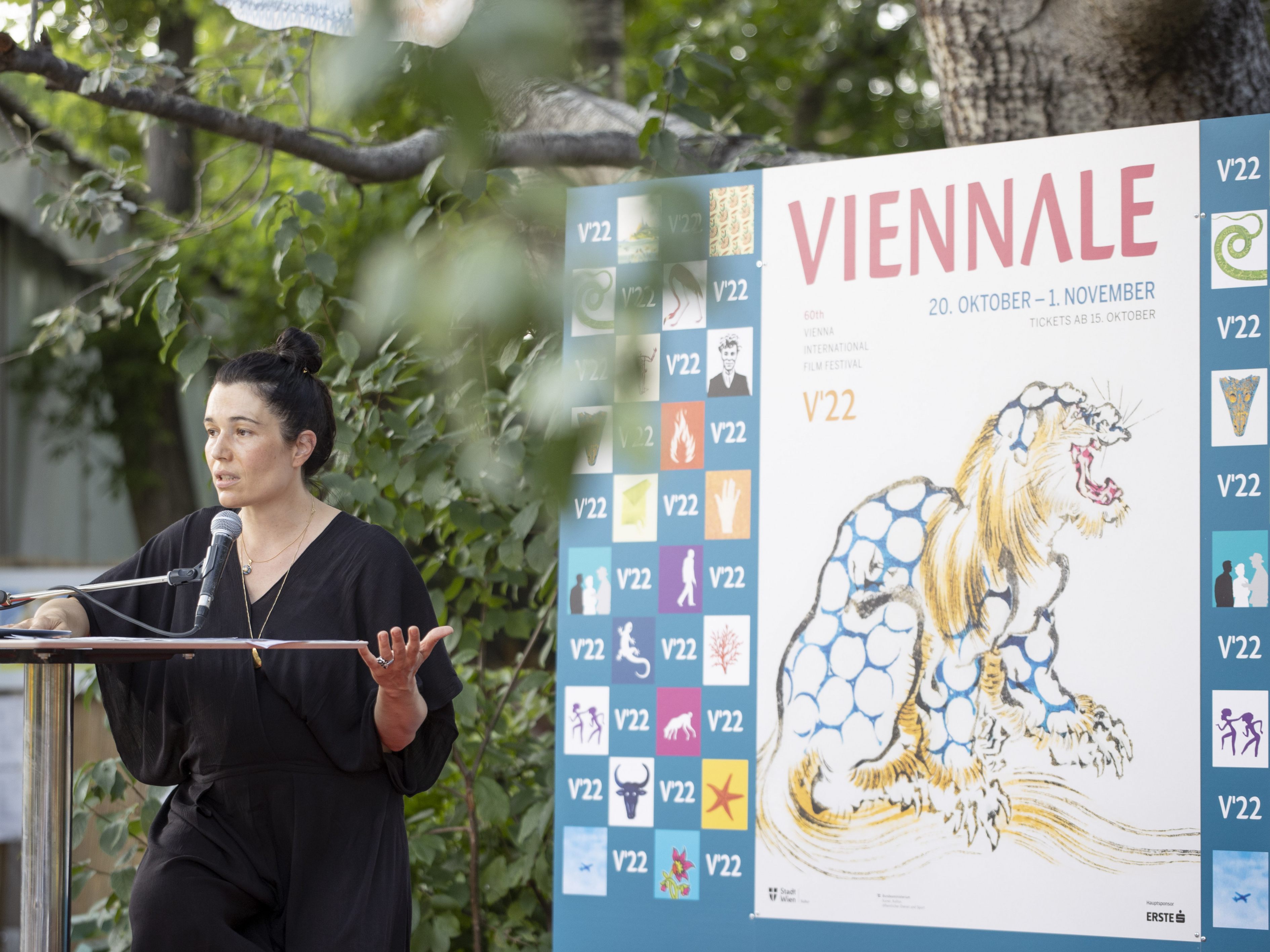 Direktorin Eva Sangiorgi enthüllte das finale Programm der 60. Viennale. Direktorin Eva Sangiorgi enthüllte das finale Programm der 60. Viennale.