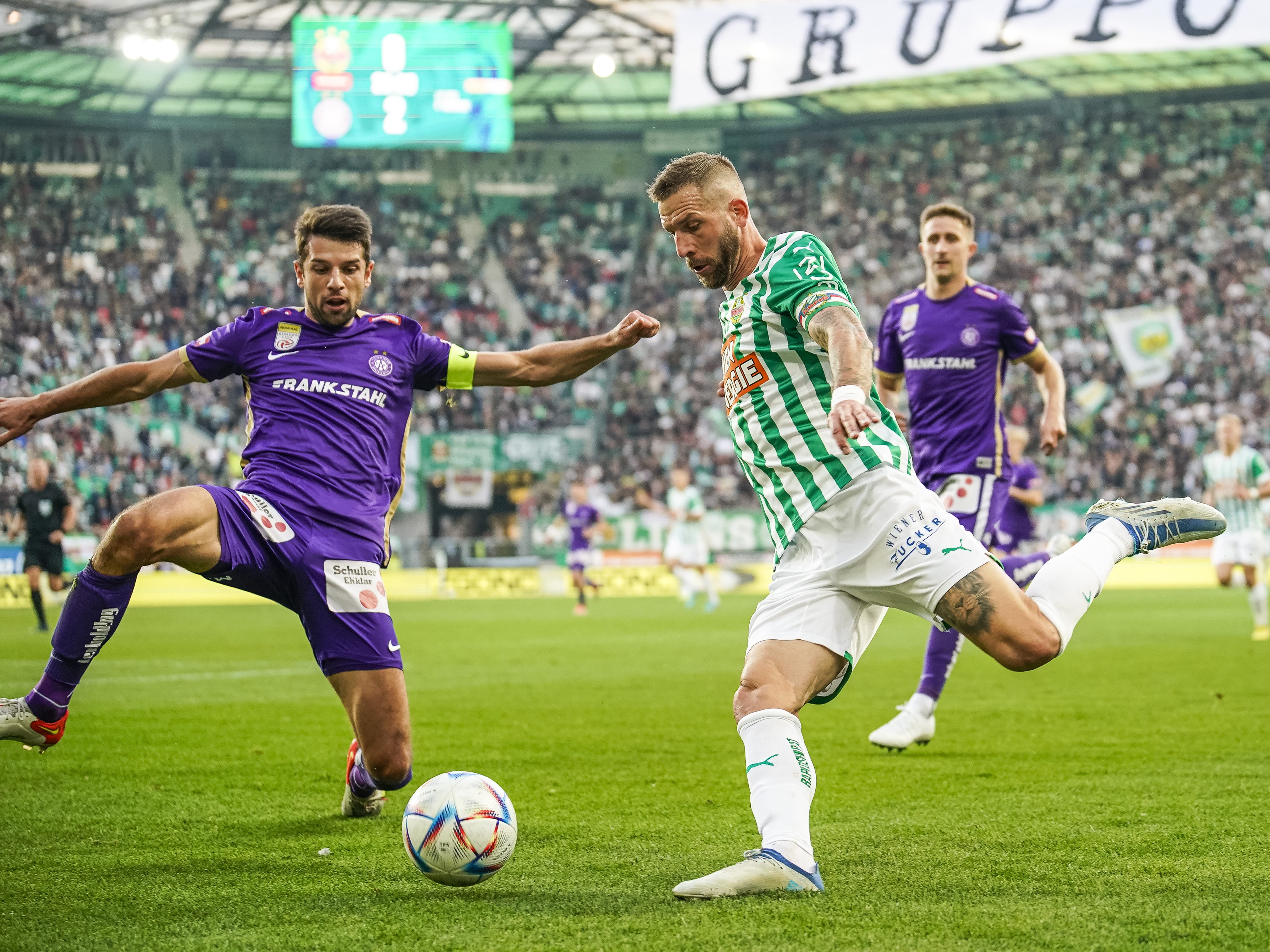Die Austria gewann das Wiener Derby gegen Rapid mit 2:1.