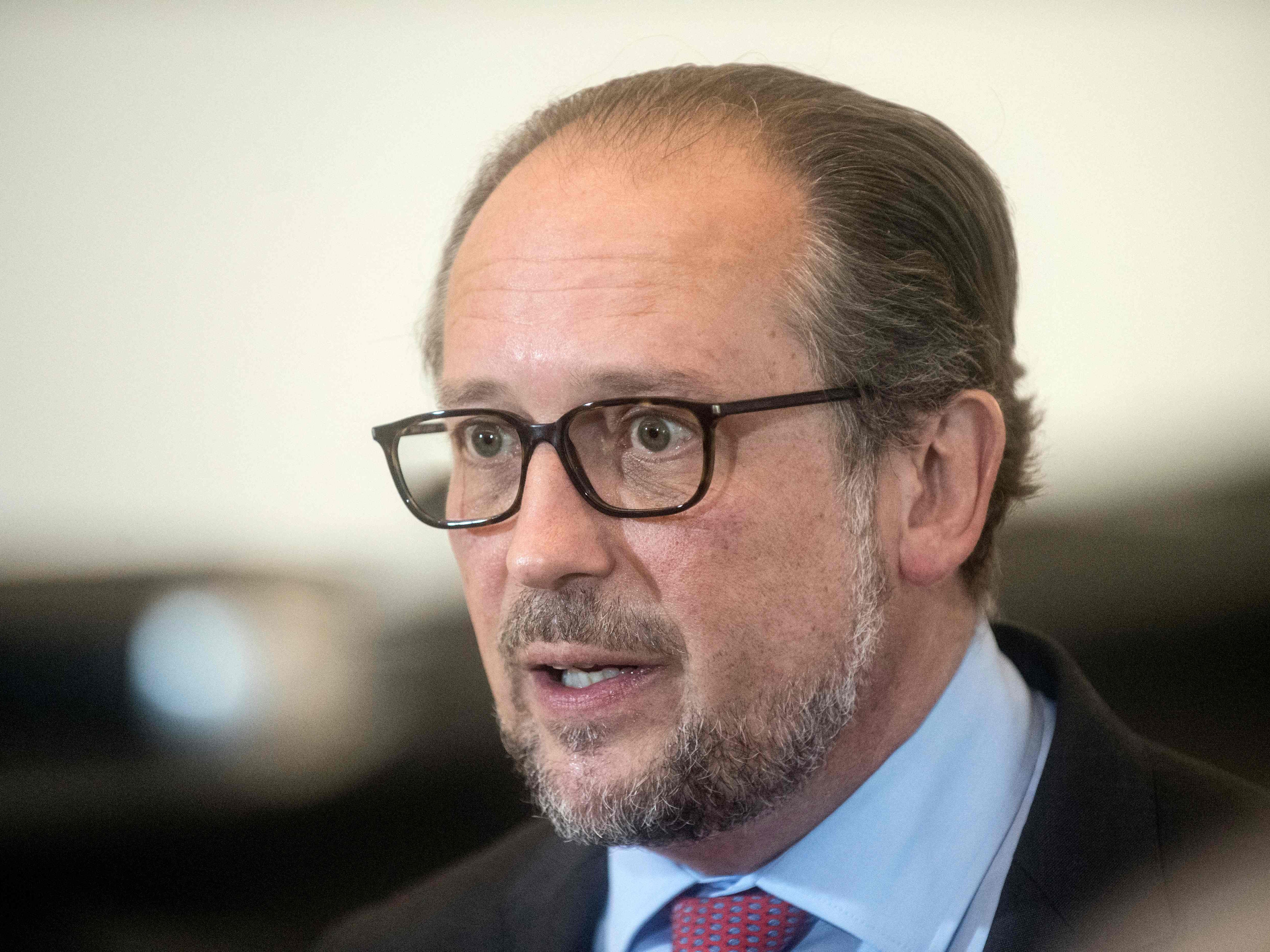 Donnerstag: Beratung mit Österreich zum Thema Migration. Schallenberg reist nach Serbien. Donnerstag: Beratung mit Österreich zum Thema Migration. Schallenberg reist nach Serbien.