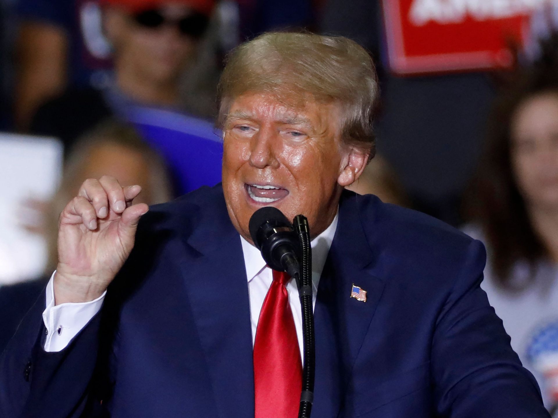 Trump Melakukan Gugatan Hukum Terhadap CNN