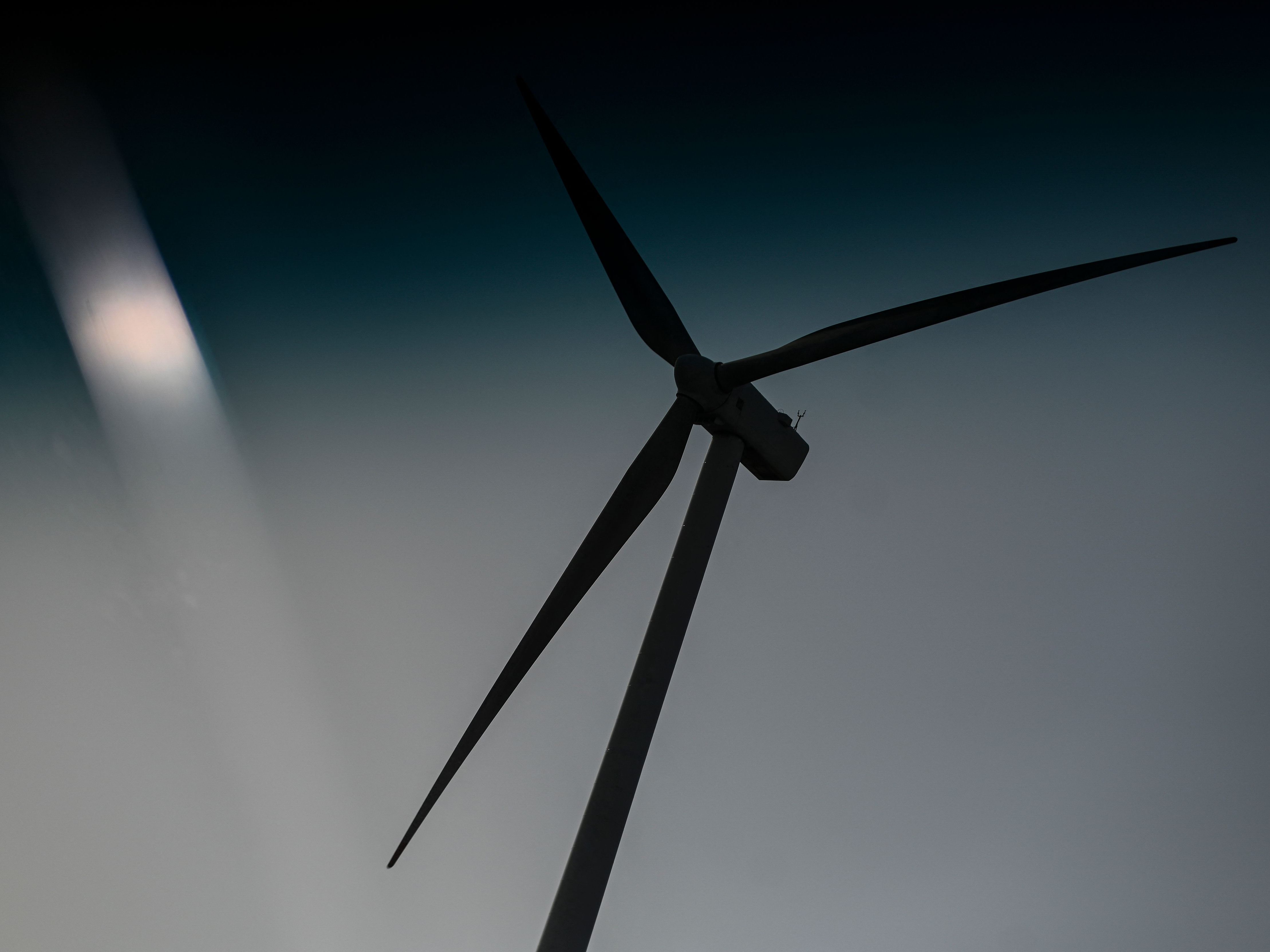 Die EU produziert seit Monaten mehr Strom aus erneuerbaren Energien als jemals zuvor.